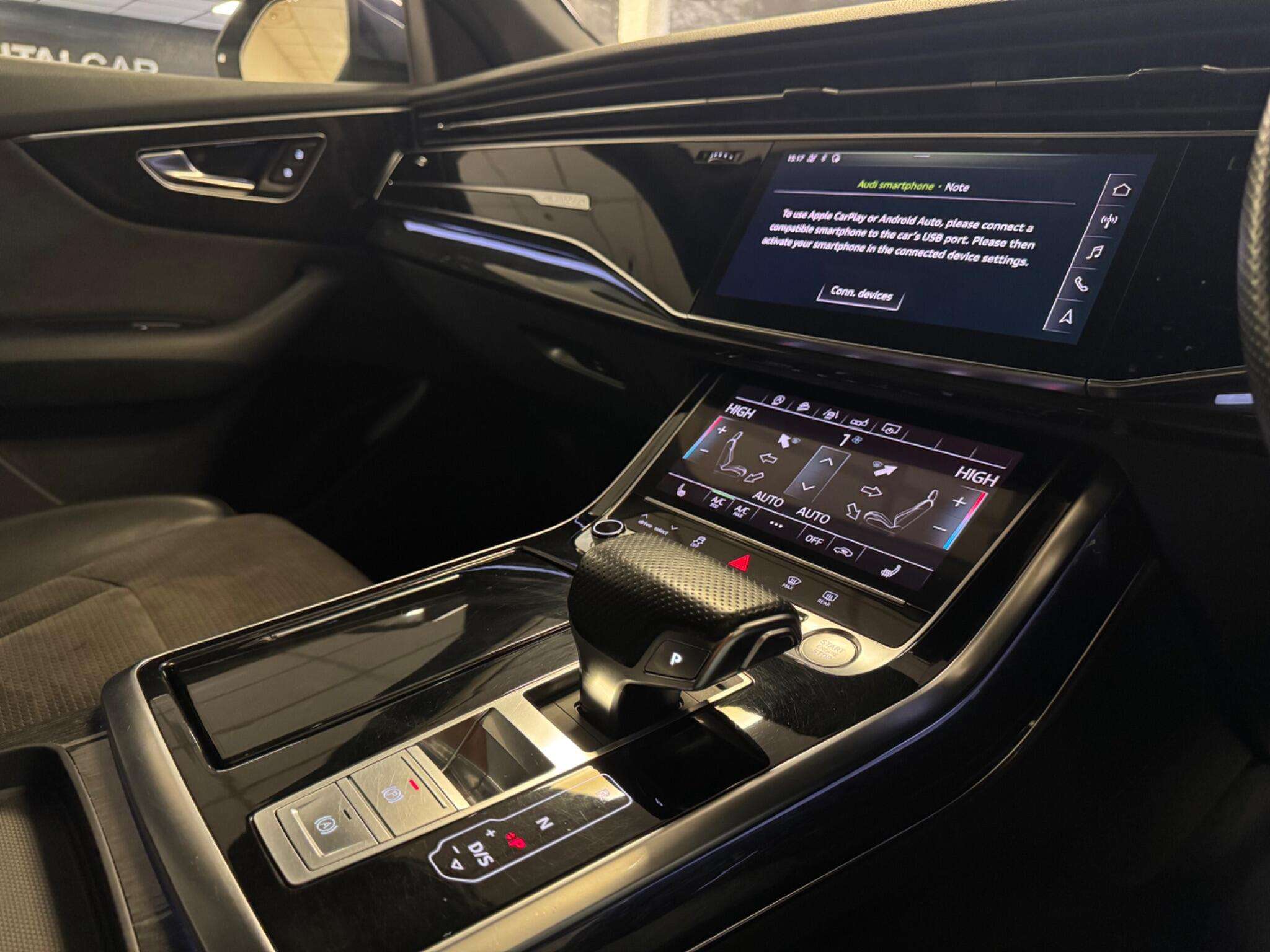 2019 AUDI Q8 2019 AUDI Q8