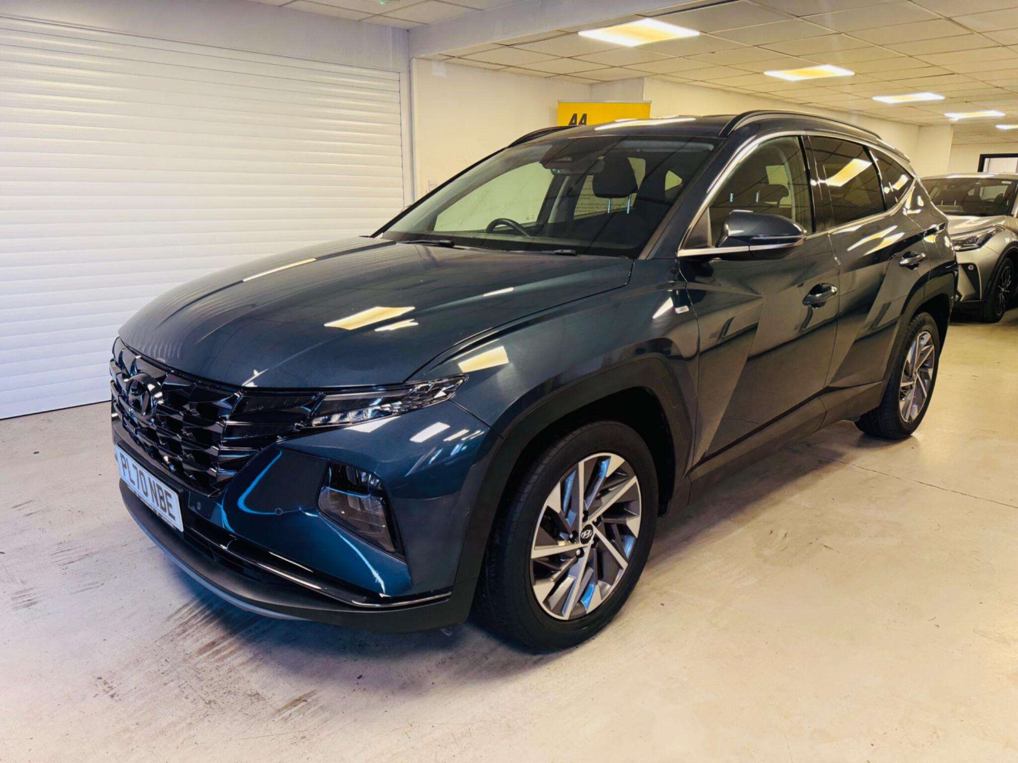 A 2021 HYUNDAI TUCSON 1.6 T-GDi MHEV Premium DCT Euro 6 (s/s) 5dr A 2021 HYUNDAI TUCSON 1.6 T-GDi MHEV Premium DCT Euro 6 (s/s) 5dr