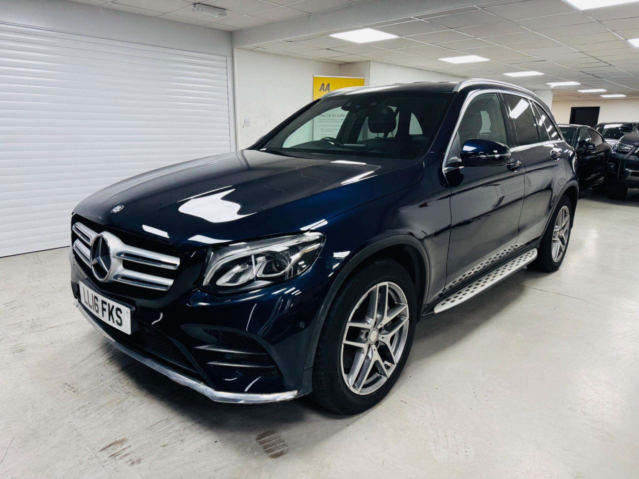 A 2016 MERCEDES-BENZ GLC 2.1 GLC250d AMG Line G-Tronic 4MATIC Euro 6 (s/s) 5dr A 2016 MERCEDES-BENZ GLC 2.1 GLC250d AMG Line G-Tronic 4MATIC Euro 6 (s/s) 5dr