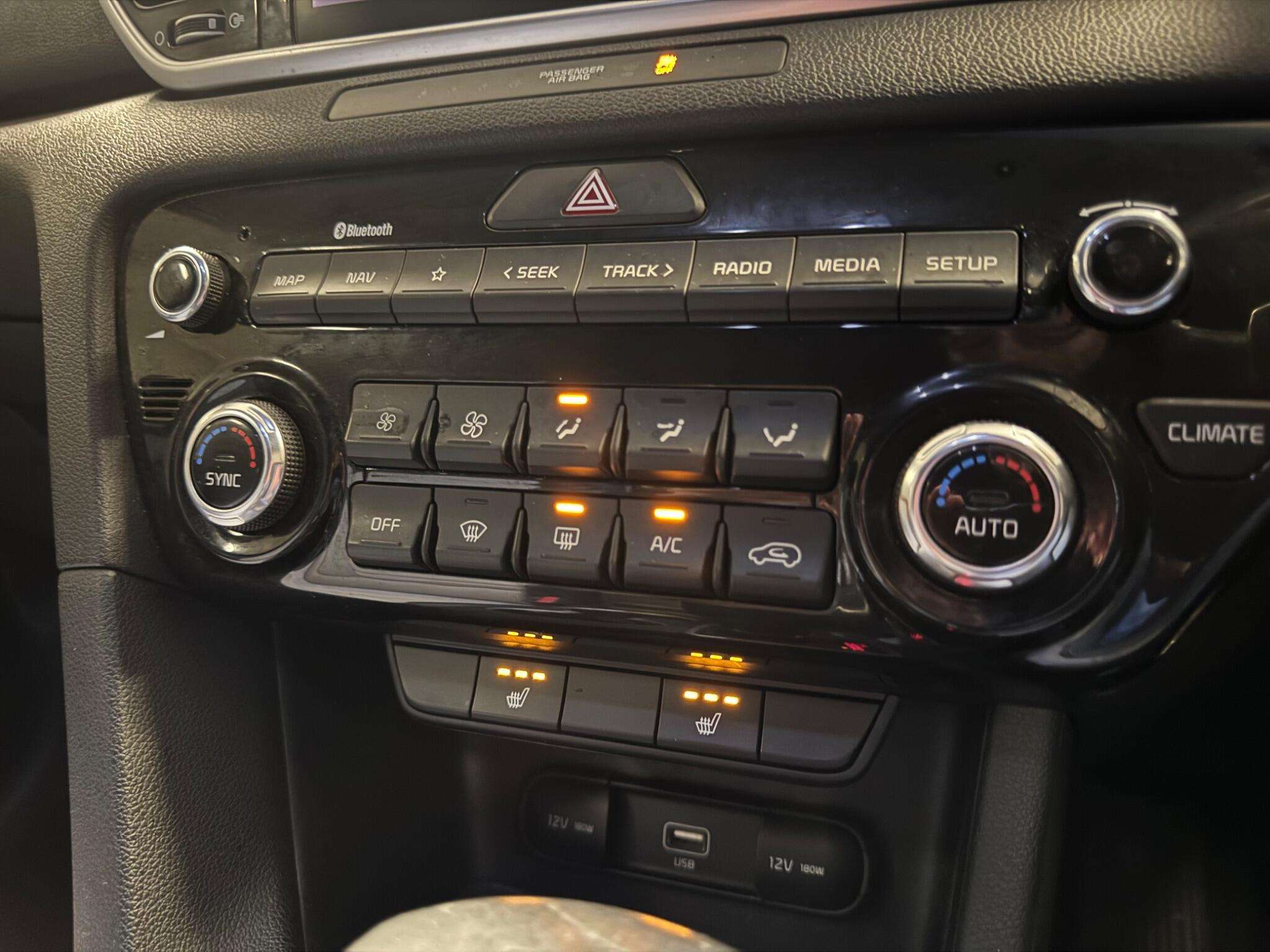 2020 KIA SPORTAGE 2020 KIA SPORTAGE