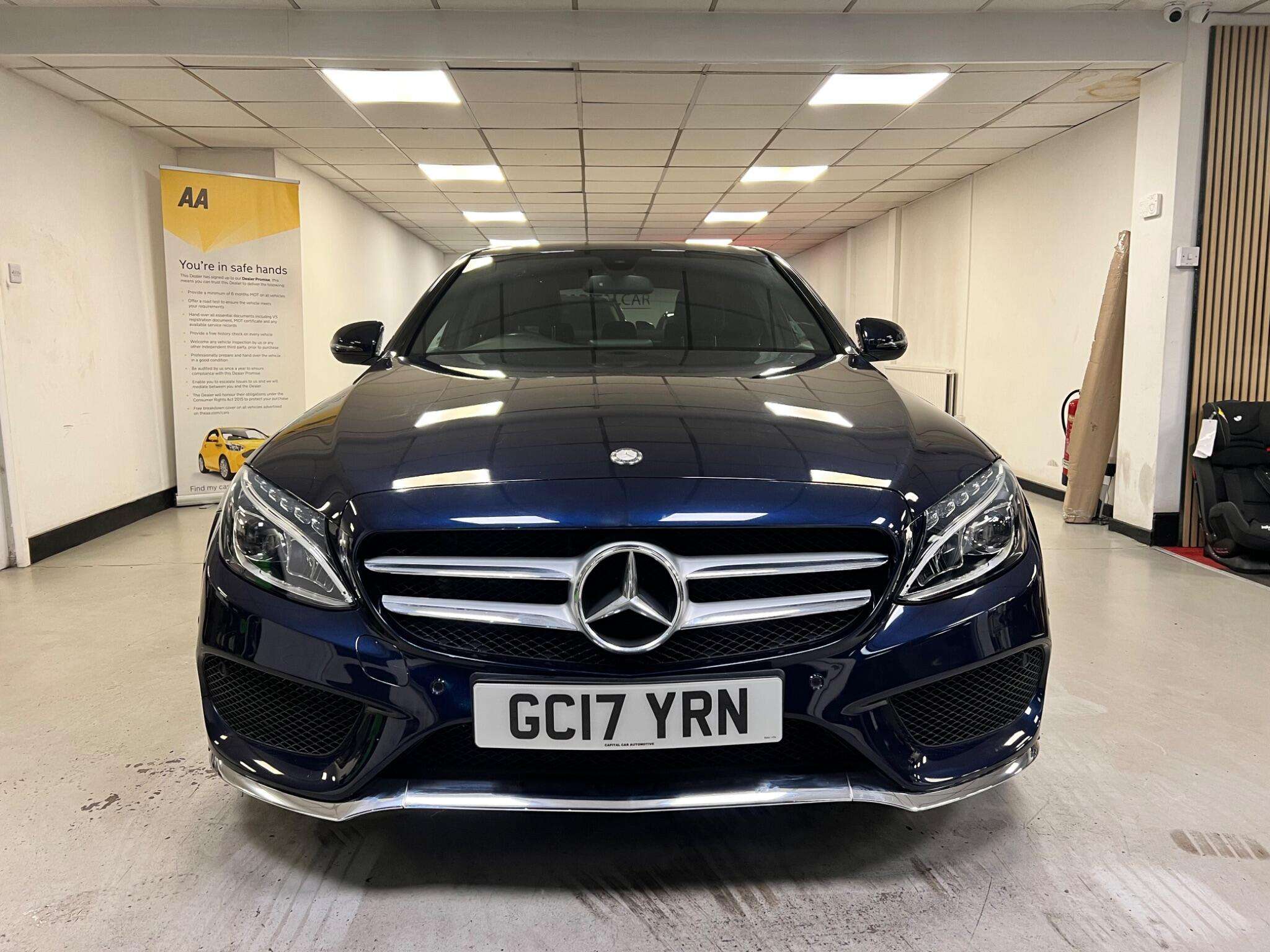 A 2017 MERCEDES-BENZ C CLASS 2.1 C300dh AMG Line (Premium) G-Tronic+ Euro 6 (s/s) 4dr A 2017 MERCEDES-BENZ C CLASS 2.1 C300dh AMG Line (Premium) G-Tronic+ Euro 6 (s/s) 4dr