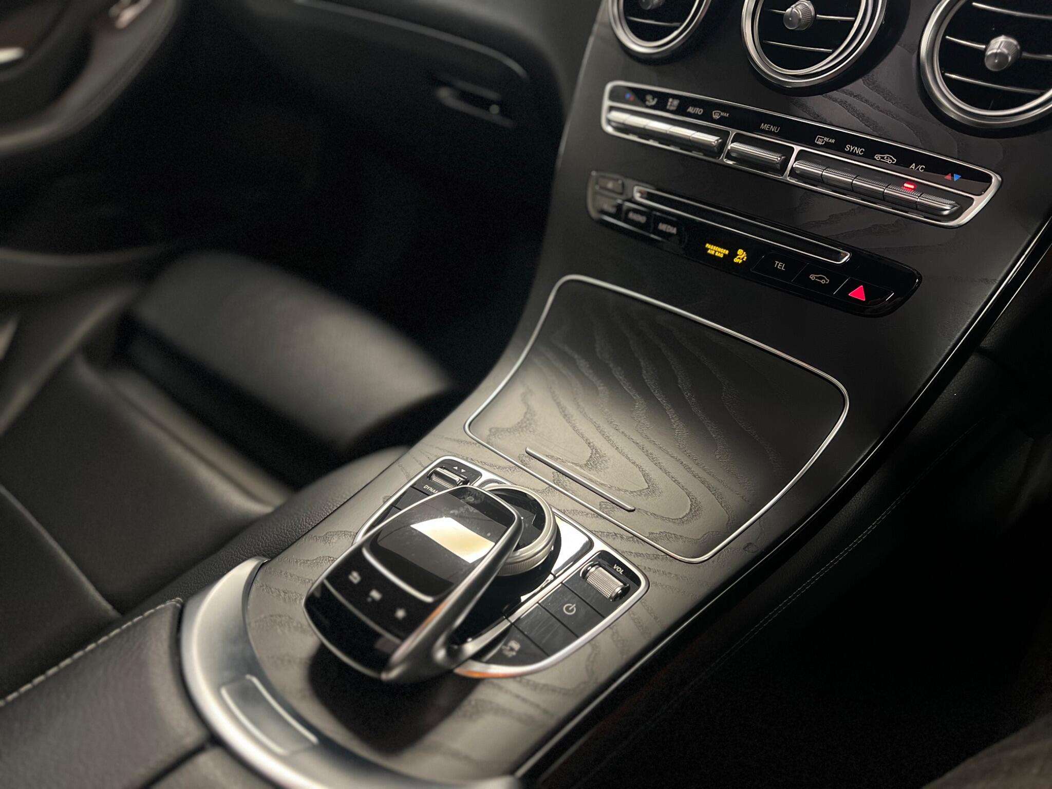 2019 MERCEDES-BENZ GLC 2019 MERCEDES-BENZ GLC