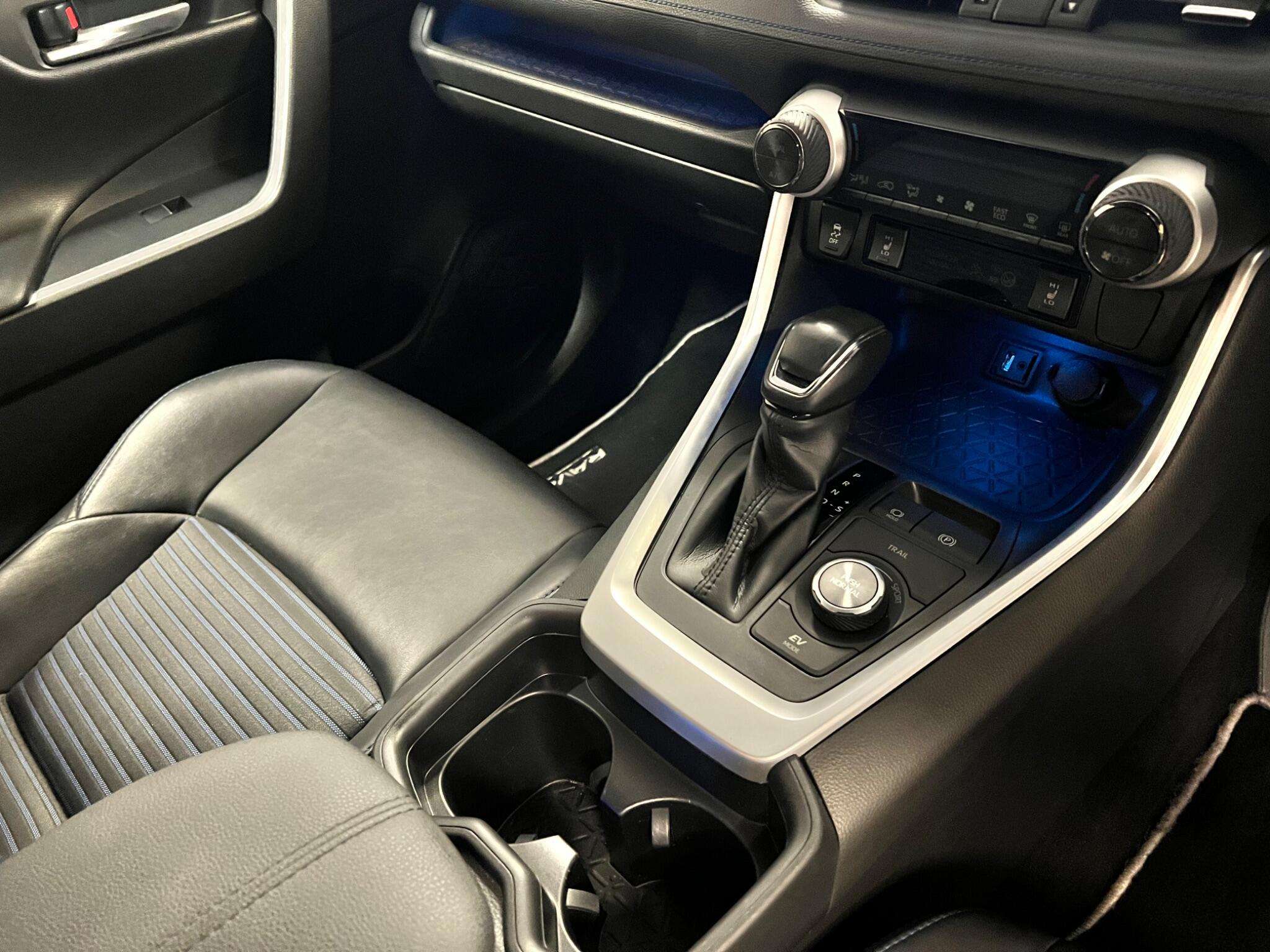 2019 TOYOTA RAV4 2019 TOYOTA RAV4