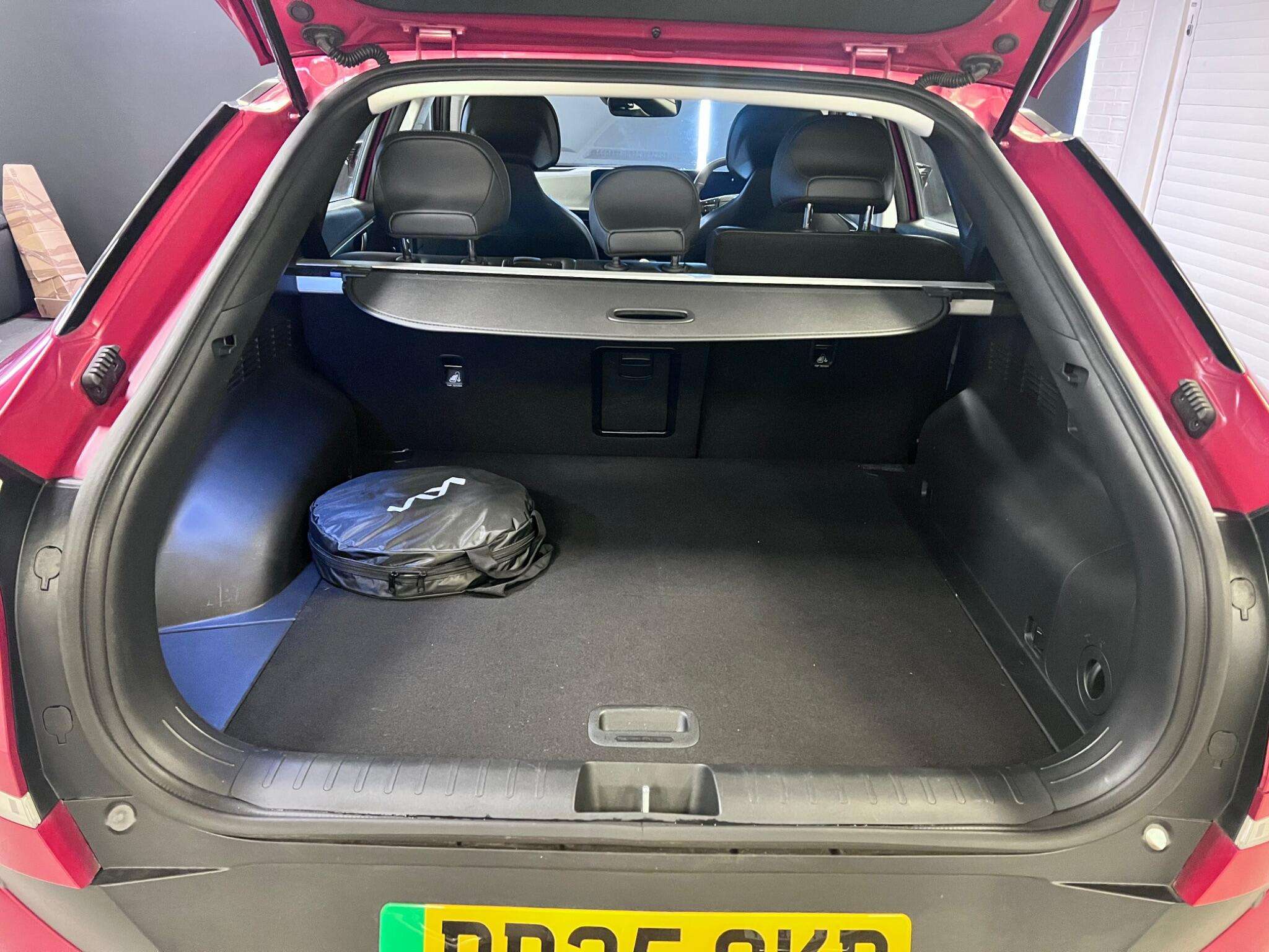 2025 KIA EV6 2025 KIA EV6