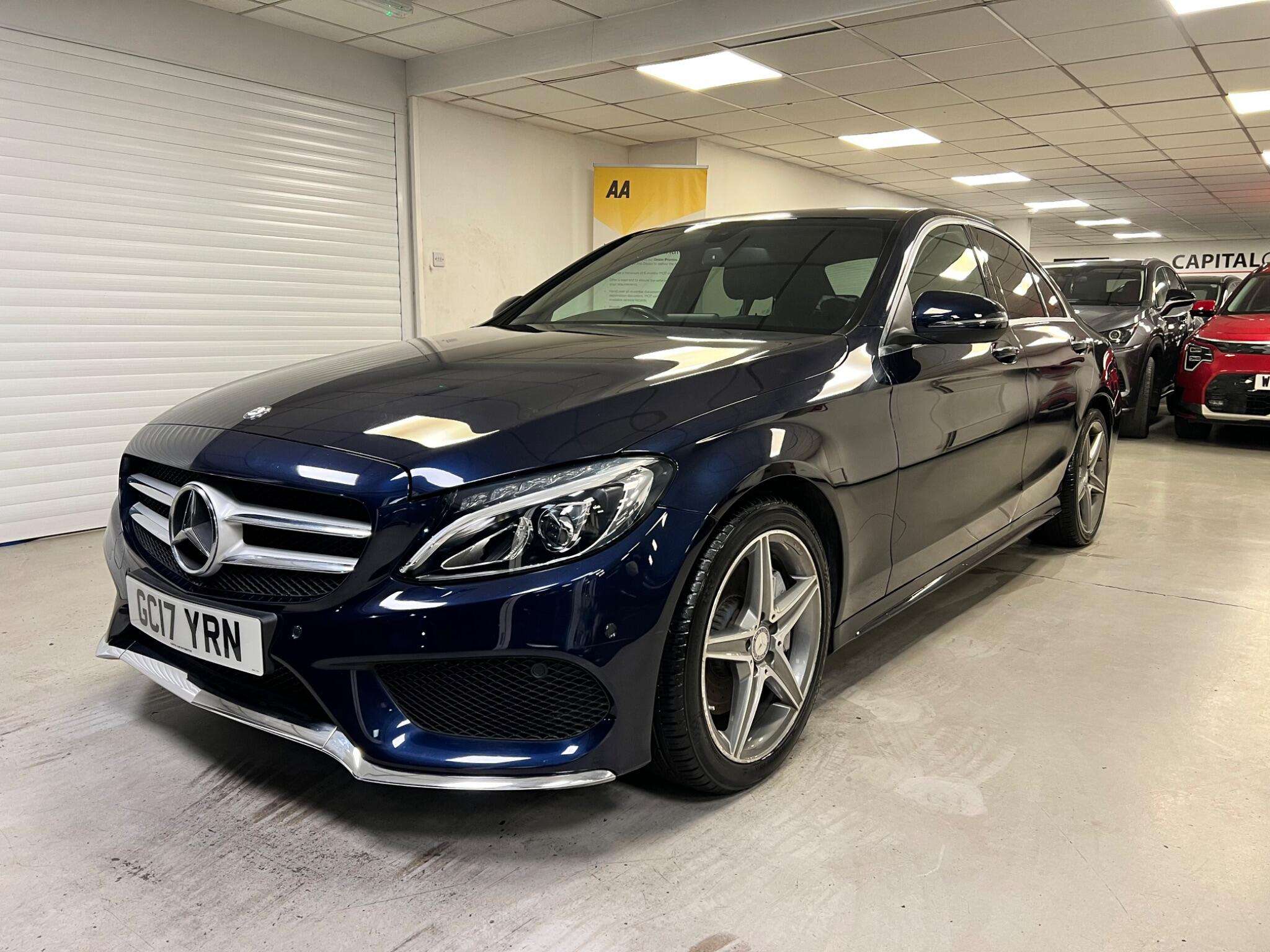 A 2017 MERCEDES-BENZ C CLASS 2.1 C300dh AMG Line (Premium) G-Tronic+ Euro 6 (s/s) 4dr A 2017 MERCEDES-BENZ C CLASS 2.1 C300dh AMG Line (Premium) G-Tronic+ Euro 6 (s/s) 4dr