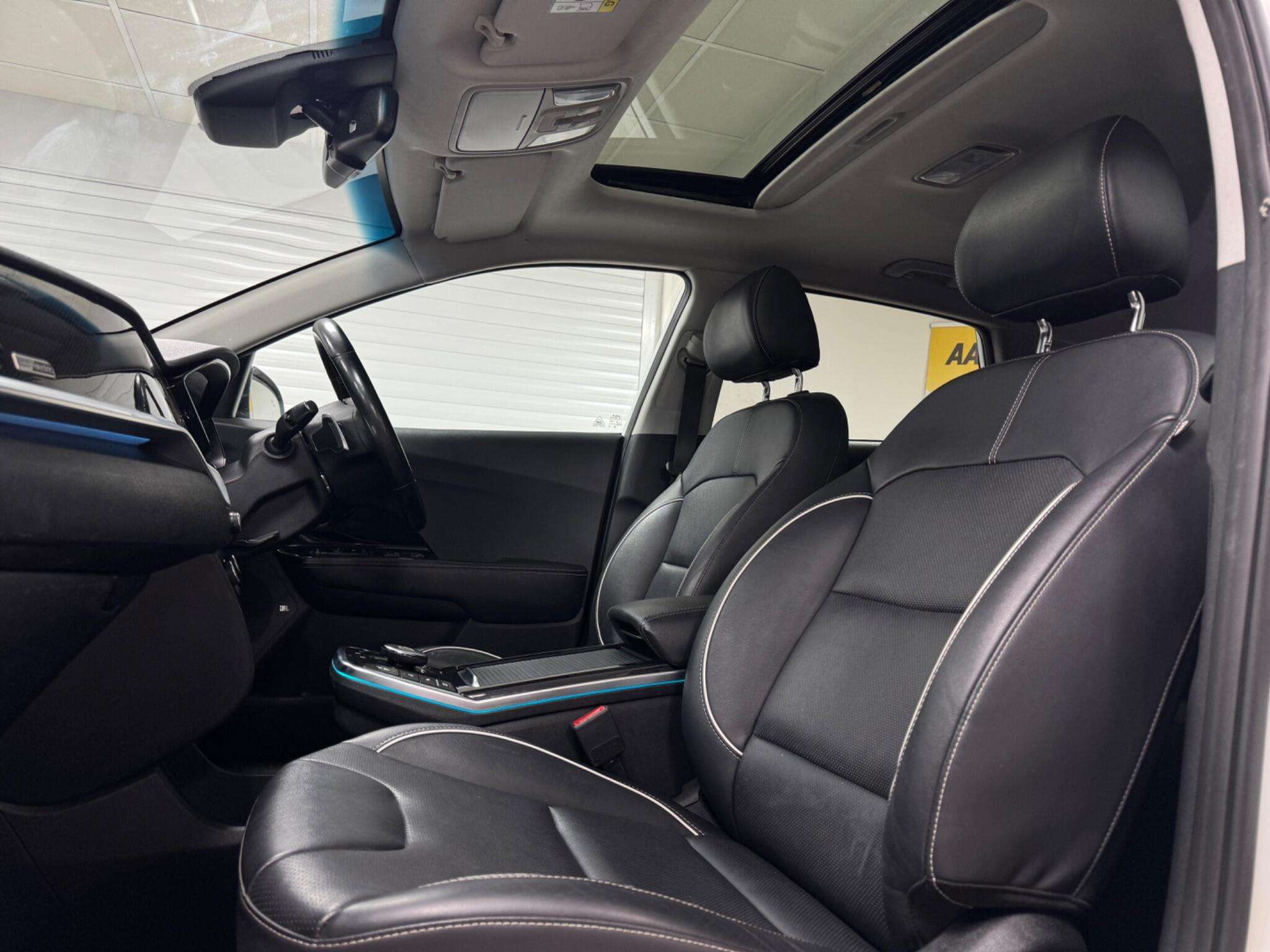 2021 KIA NIRO 2021 KIA NIRO