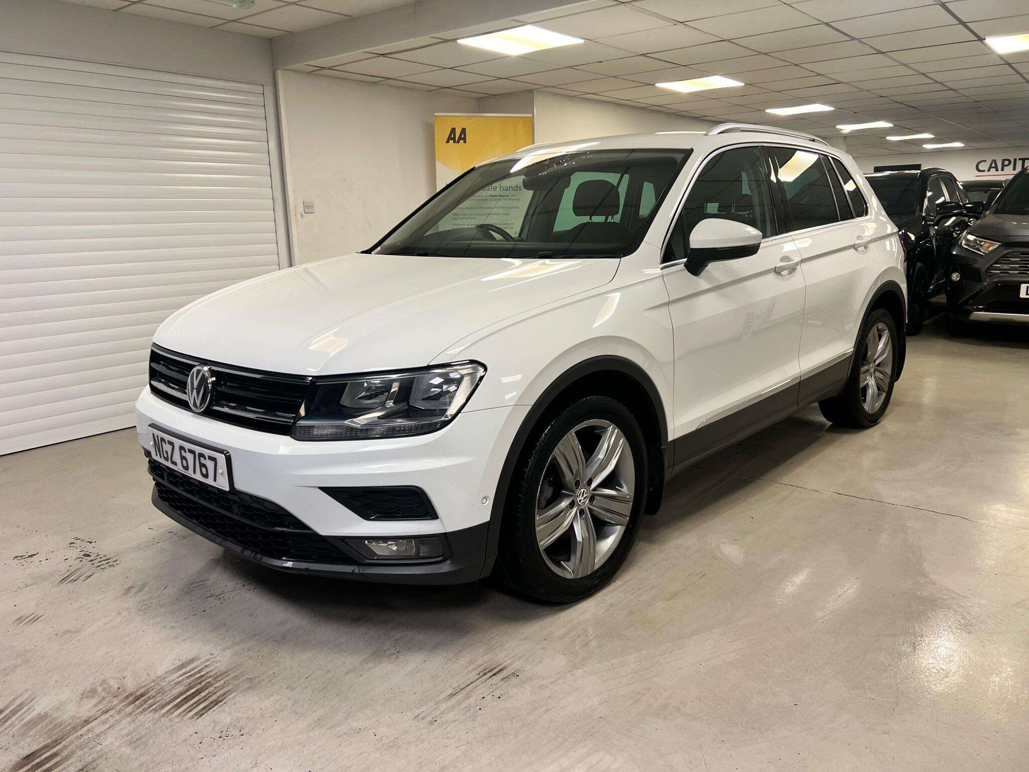 A 2019 VOLKSWAGEN TIGUAN 2.0 TDI Match DSG Euro 6 (s/s) 5dr A 2019 VOLKSWAGEN TIGUAN 2.0 TDI Match DSG Euro 6 (s/s) 5dr