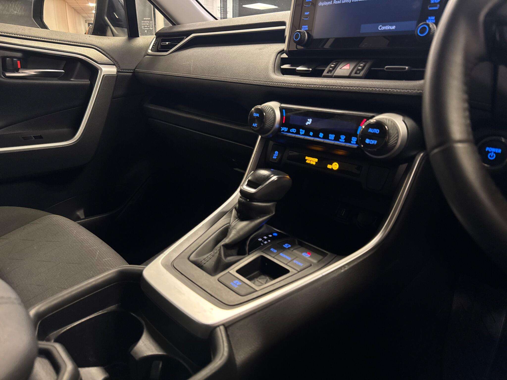 2021 TOYOTA RAV4 2021 TOYOTA RAV4