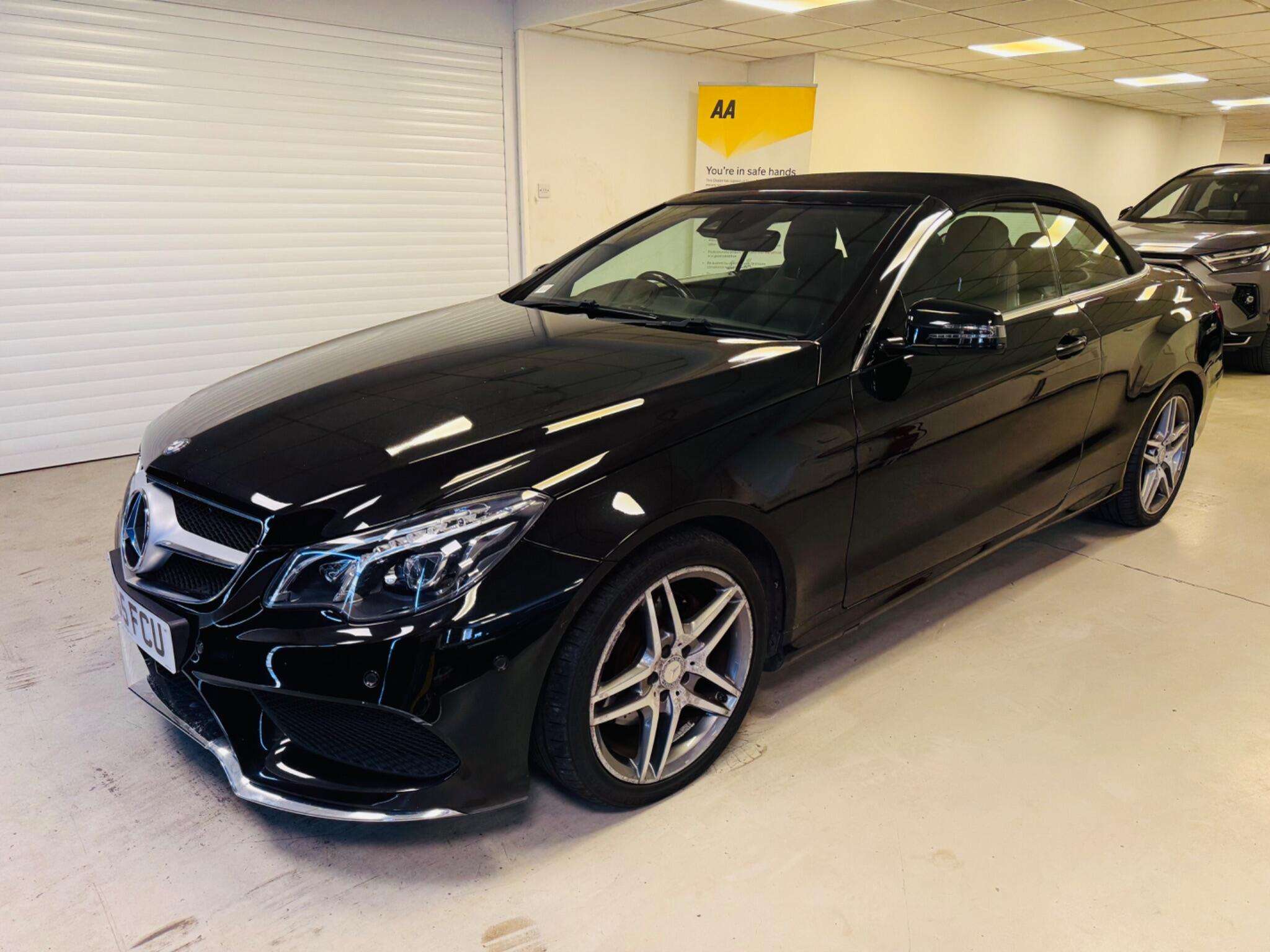 A 2015 MERCEDES-BENZ E CLASS 2.1 E220 BlueTEC AMG Line Cabriolet G-Tronic+ Euro 6 (s/s) 2dr A 2015 MERCEDES-BENZ E CLASS 2.1 E220 BlueTEC AMG Line Cabriolet G-Tronic+ Euro 6 (s/s) 2dr