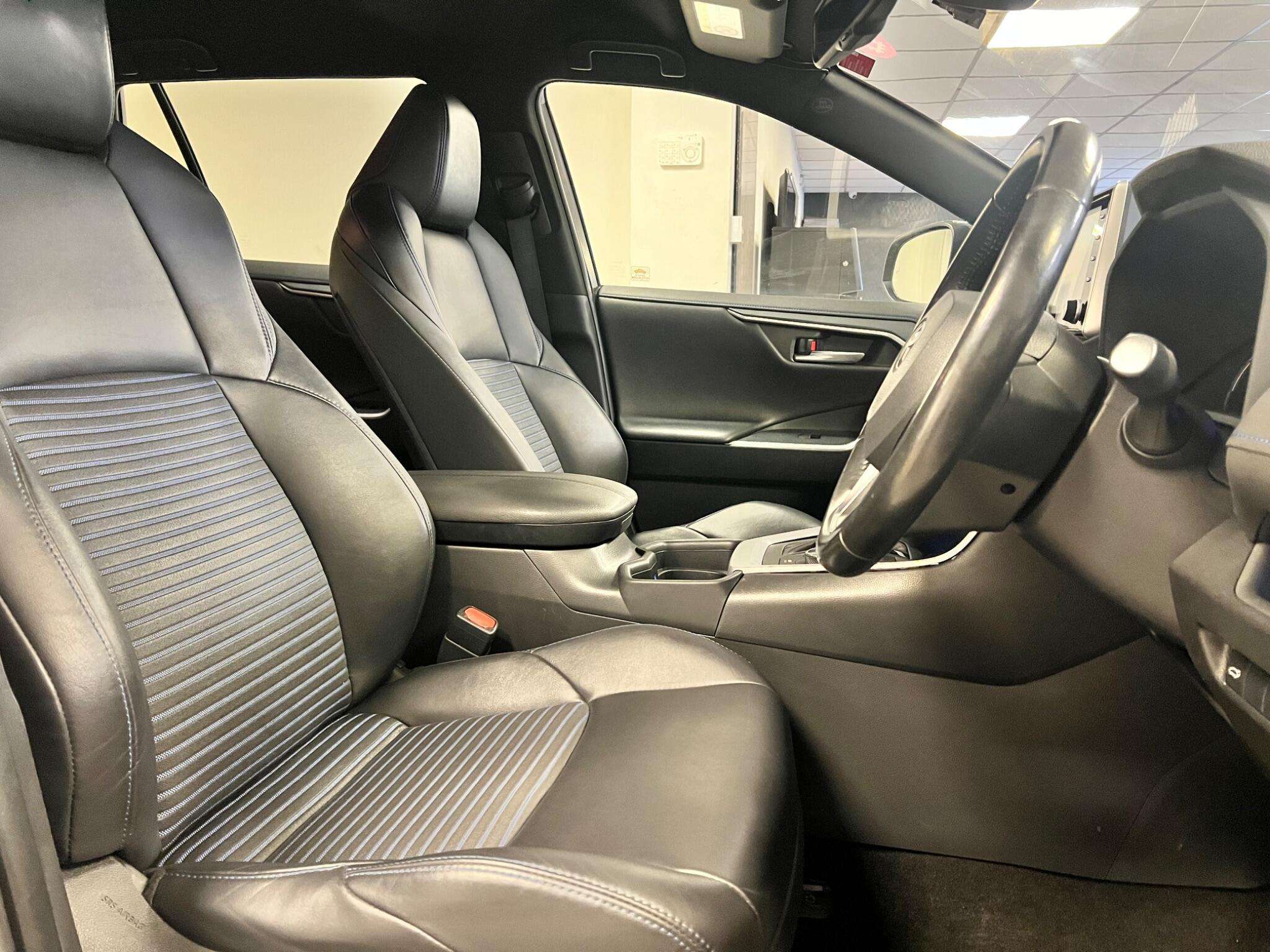 2019 TOYOTA RAV4 2019 TOYOTA RAV4