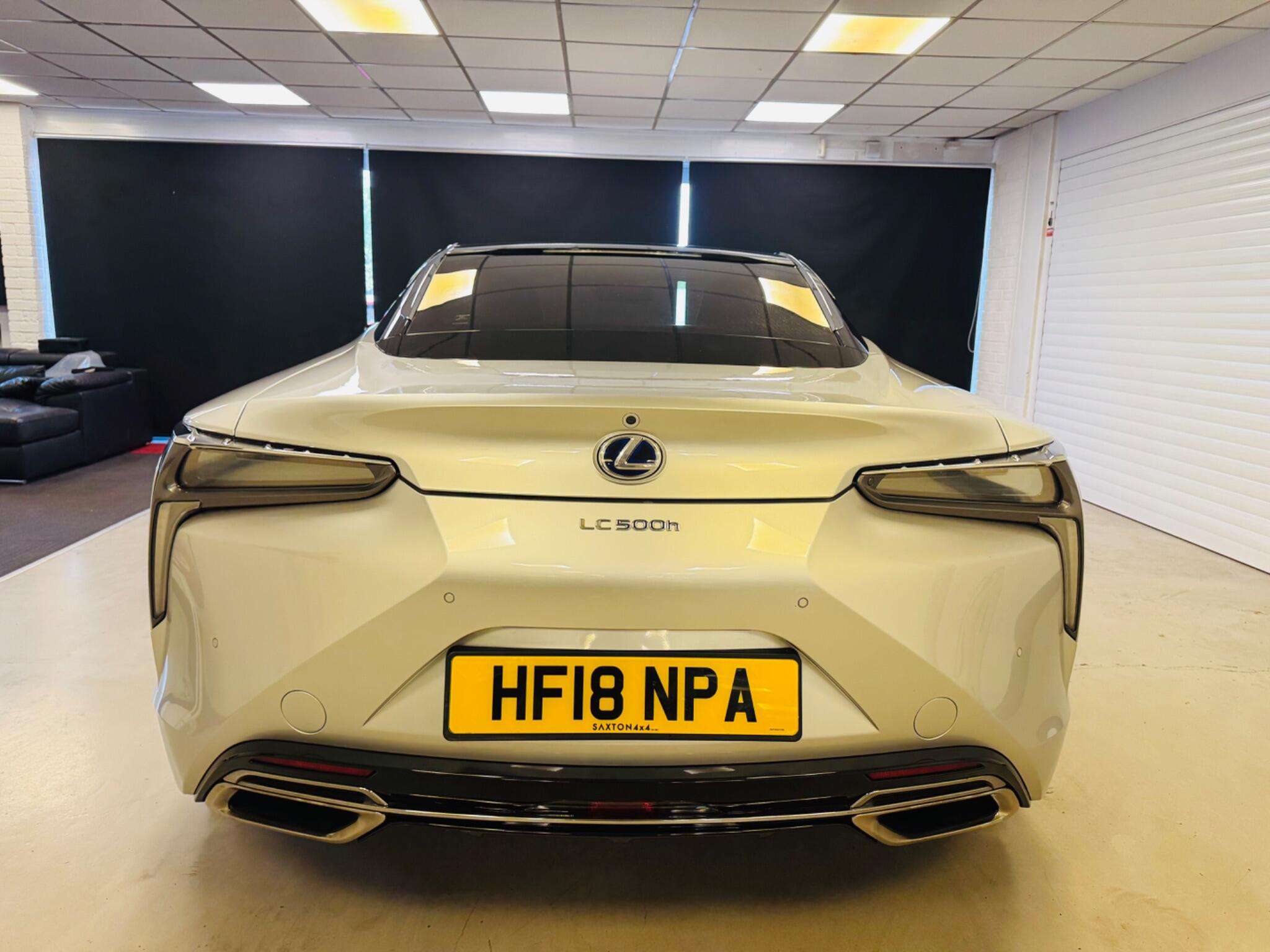 A 2018 LEXUS LC 500H SPORT A 2018 LEXUS LC 500H SPORT