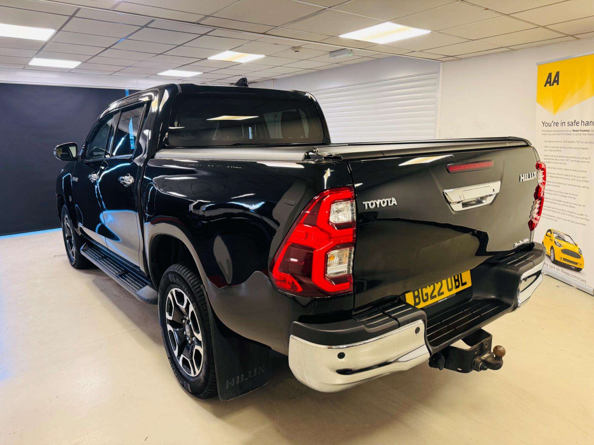 2022 TOYOTA HILUX 2022 TOYOTA HILUX