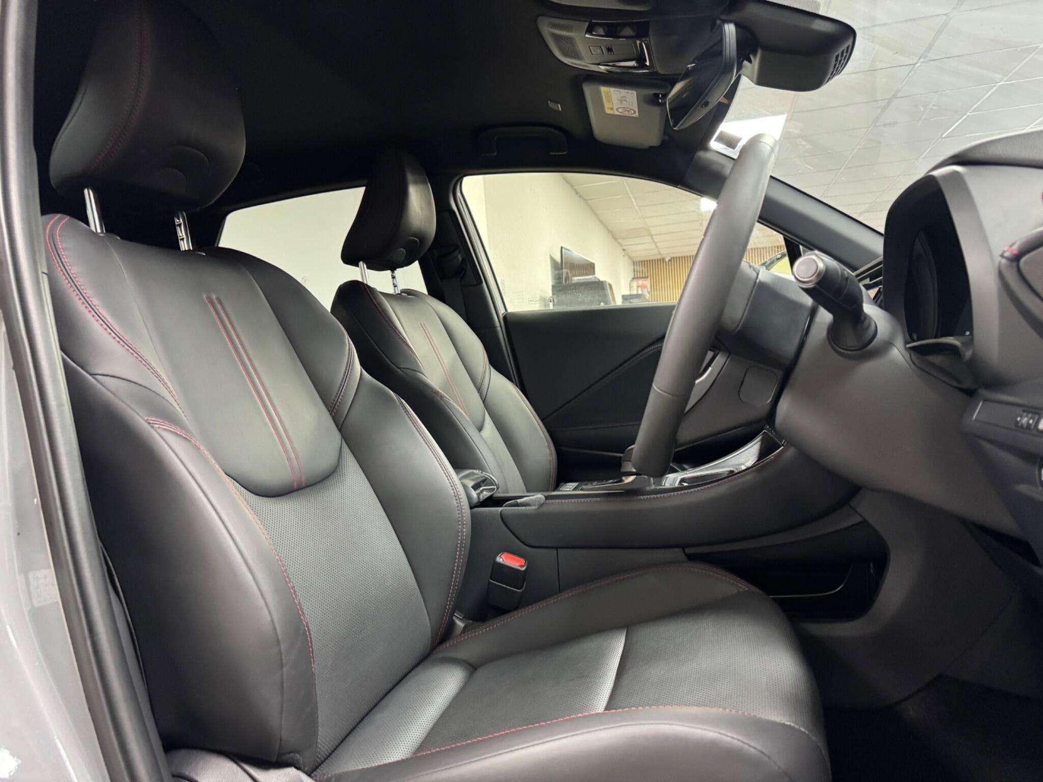 2025 LEXUS LBX 2025 LEXUS LBX