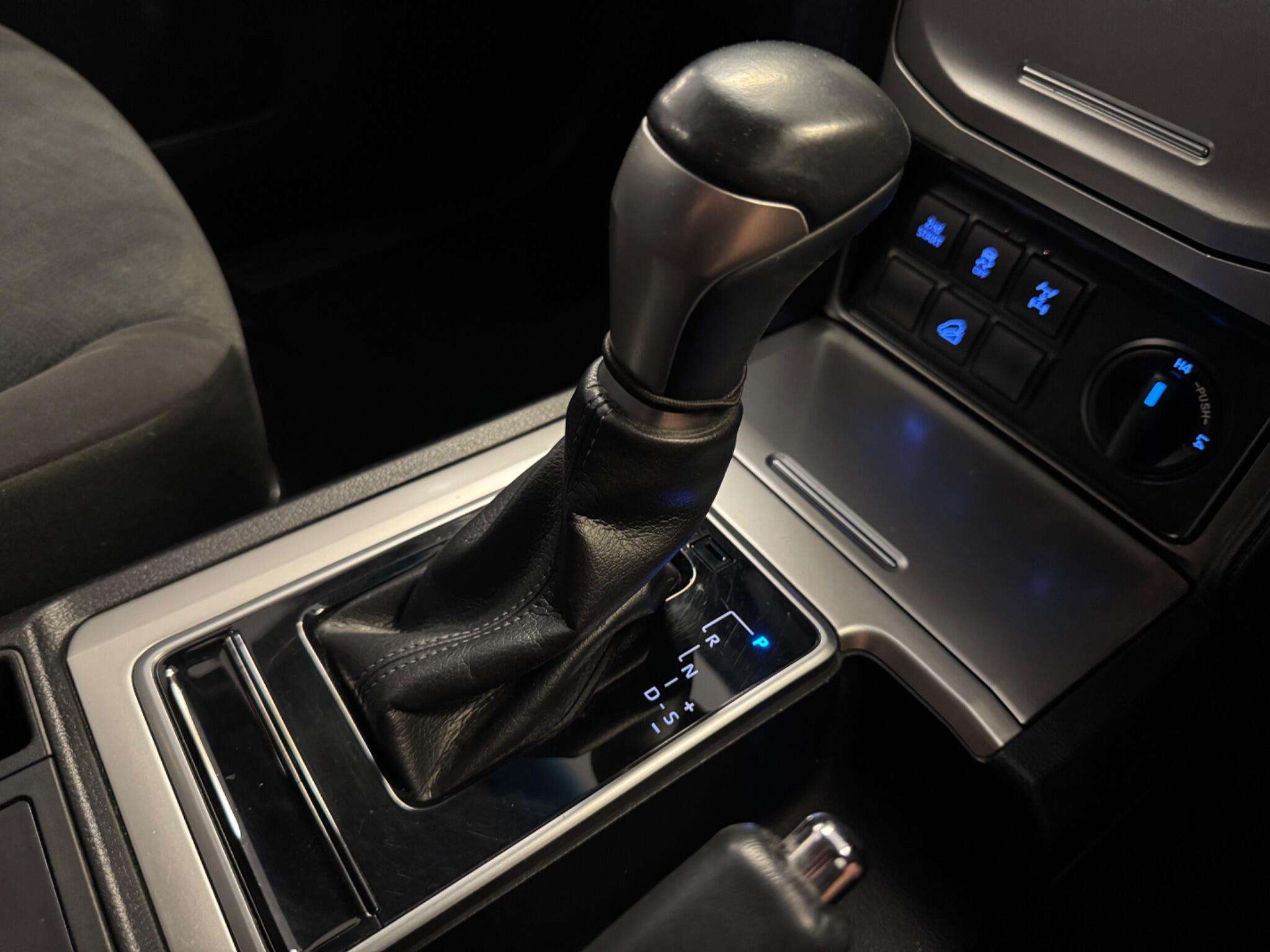 2019 TOYOTA LAND CRUISER 2019 TOYOTA LAND CRUISER