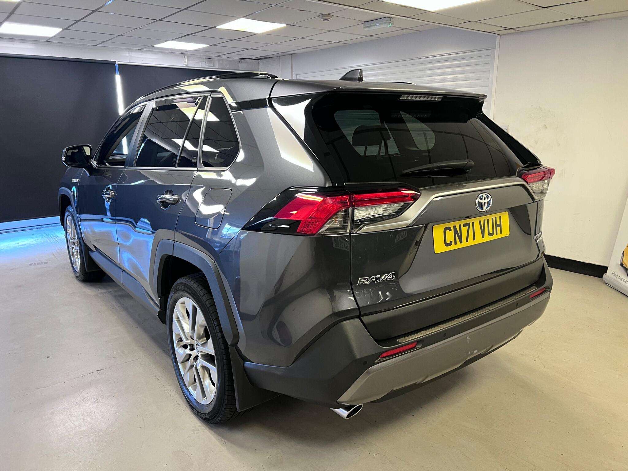 A 2021 TOYOTA RAV4 2.5 VVT-h Excel CVT 4WD Euro 6 (s/s) 5dr A 2021 TOYOTA RAV4 2.5 VVT-h Excel CVT 4WD Euro 6 (s/s) 5dr