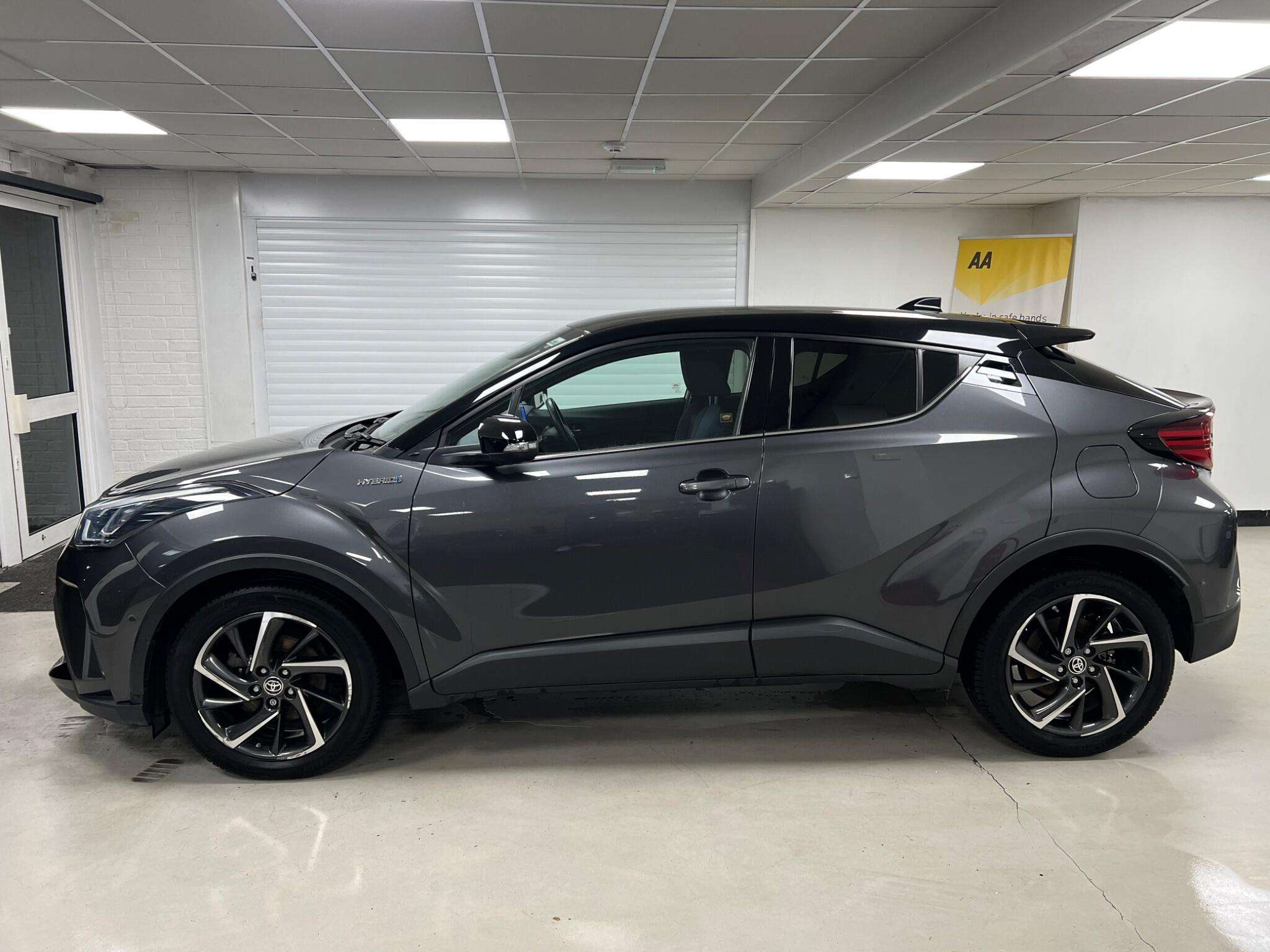 2020 TOYOTA C-HR 2020 TOYOTA C-HR