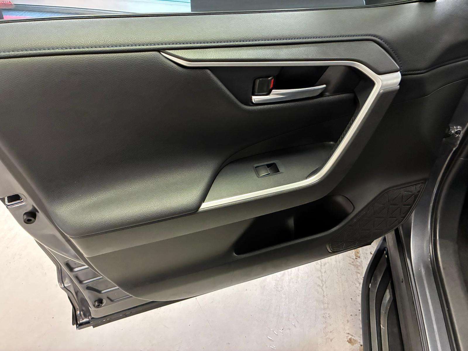 2020 TOYOTA RAV4 2020 TOYOTA RAV4