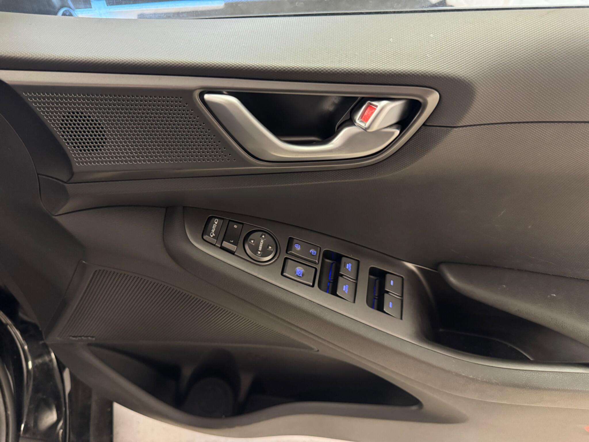 2021 HYUNDAI IONIQ 2021 HYUNDAI IONIQ