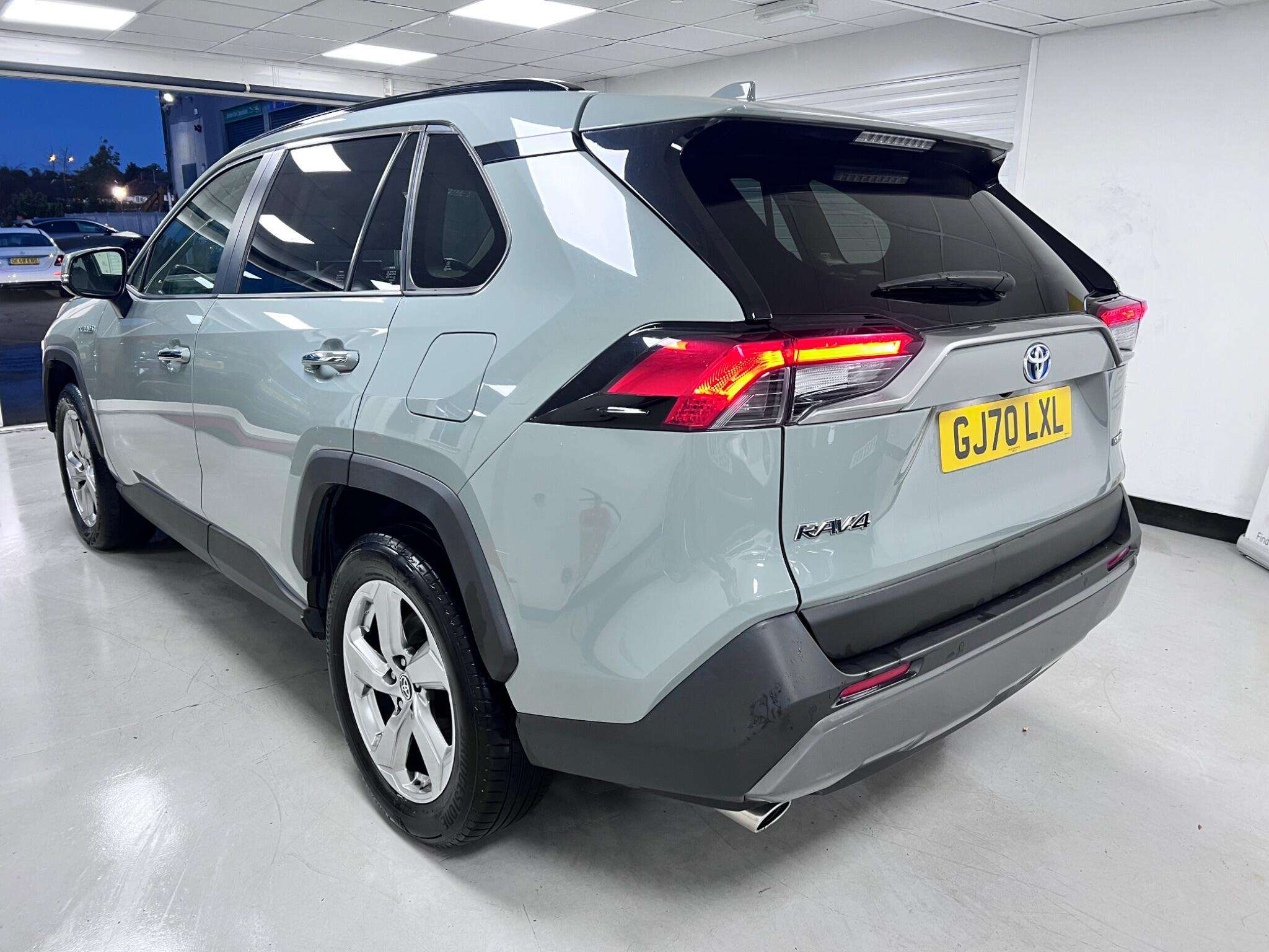 2020 TOYOTA RAV4 2020 TOYOTA RAV4