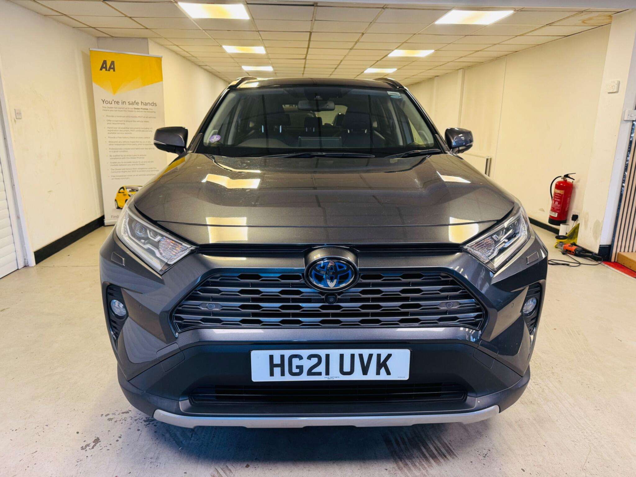 A 2021 TOYOTA RAV4 2.5 VVT-h Excel CVT 4WD Euro 6 (s/s) 5dr A 2021 TOYOTA RAV4 2.5 VVT-h Excel CVT 4WD Euro 6 (s/s) 5dr