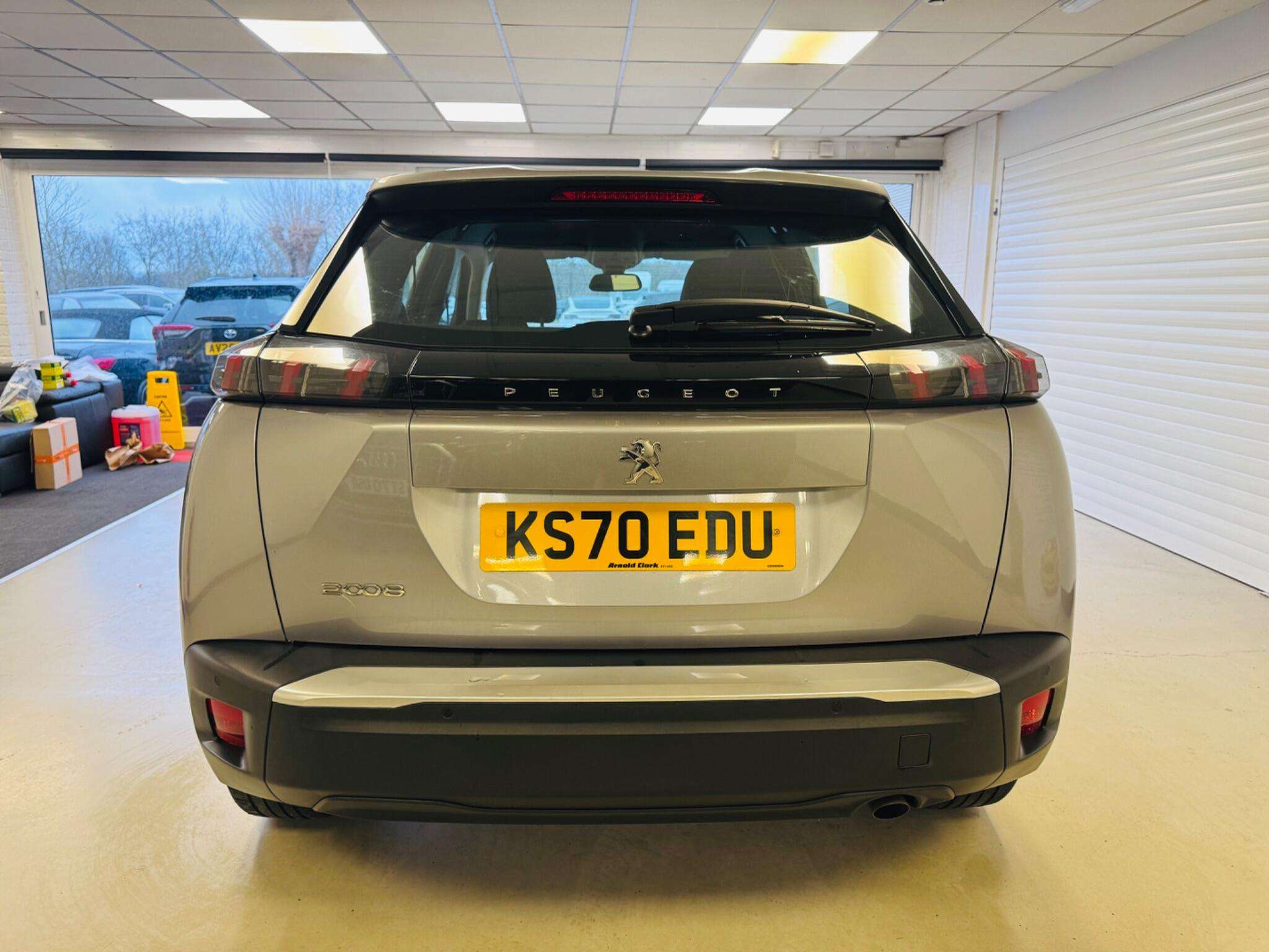 2020 PEUGEOT 2008 2020 PEUGEOT 2008