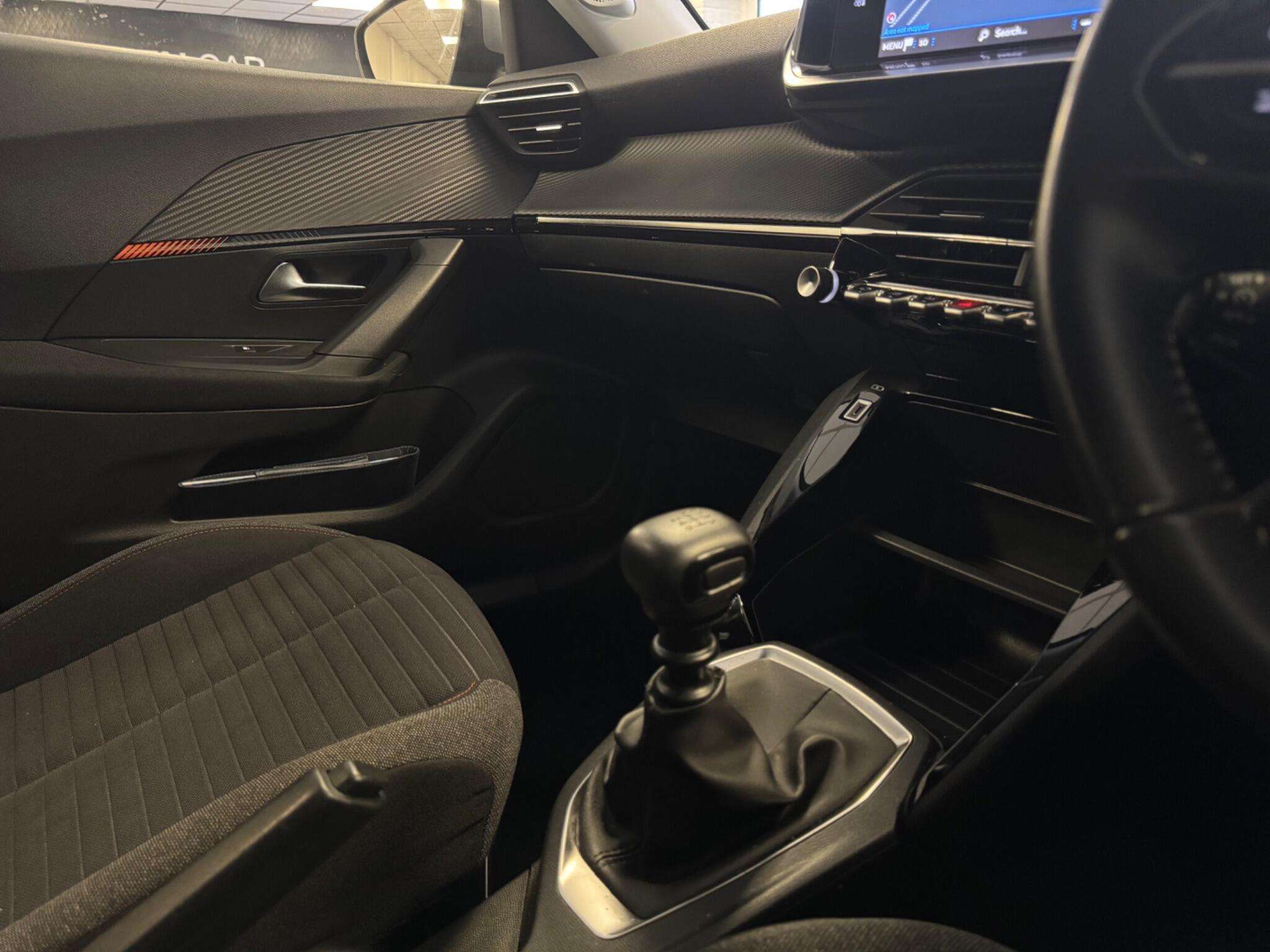 2020 PEUGEOT 2008 2020 PEUGEOT 2008