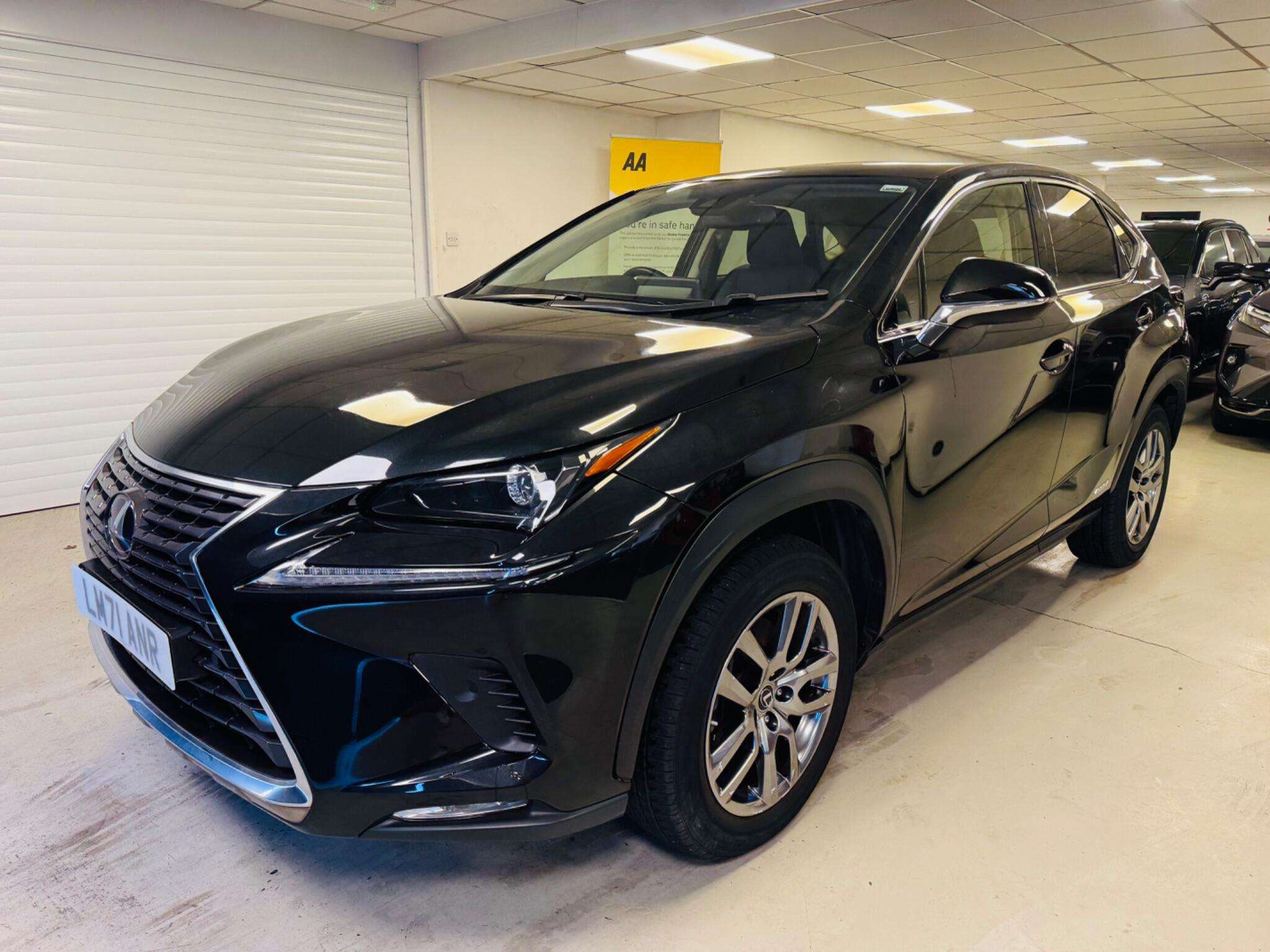 A 2021 LEXUS NX 2.5 300h GPF E-CVT 4WD Euro 6 (s/s) 5dr A 2021 LEXUS NX 2.5 300h GPF E-CVT 4WD Euro 6 (s/s) 5dr