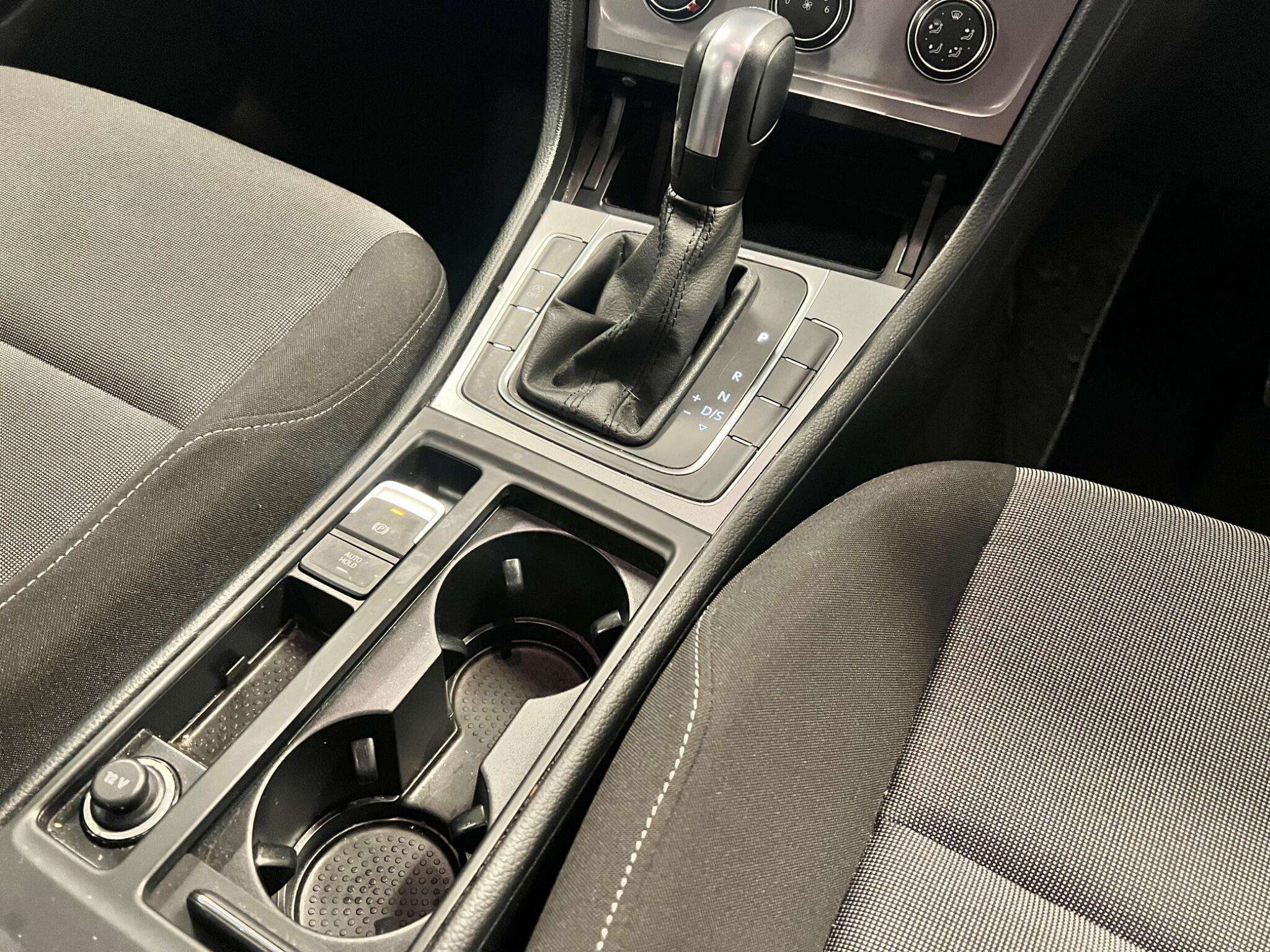 2016 VOLKSWAGEN GOLF 2016 VOLKSWAGEN GOLF