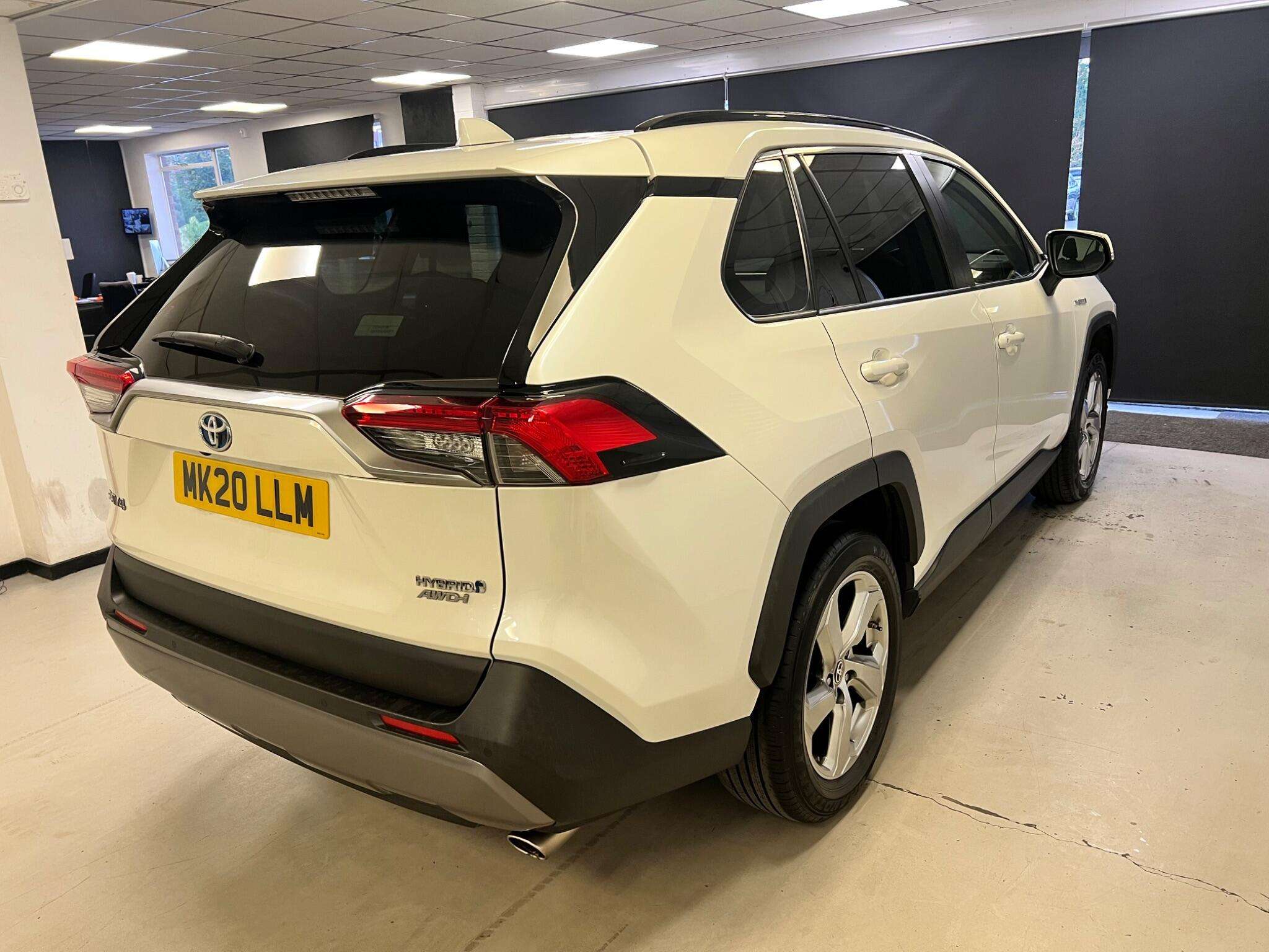 2020 TOYOTA RAV4 2020 TOYOTA RAV4