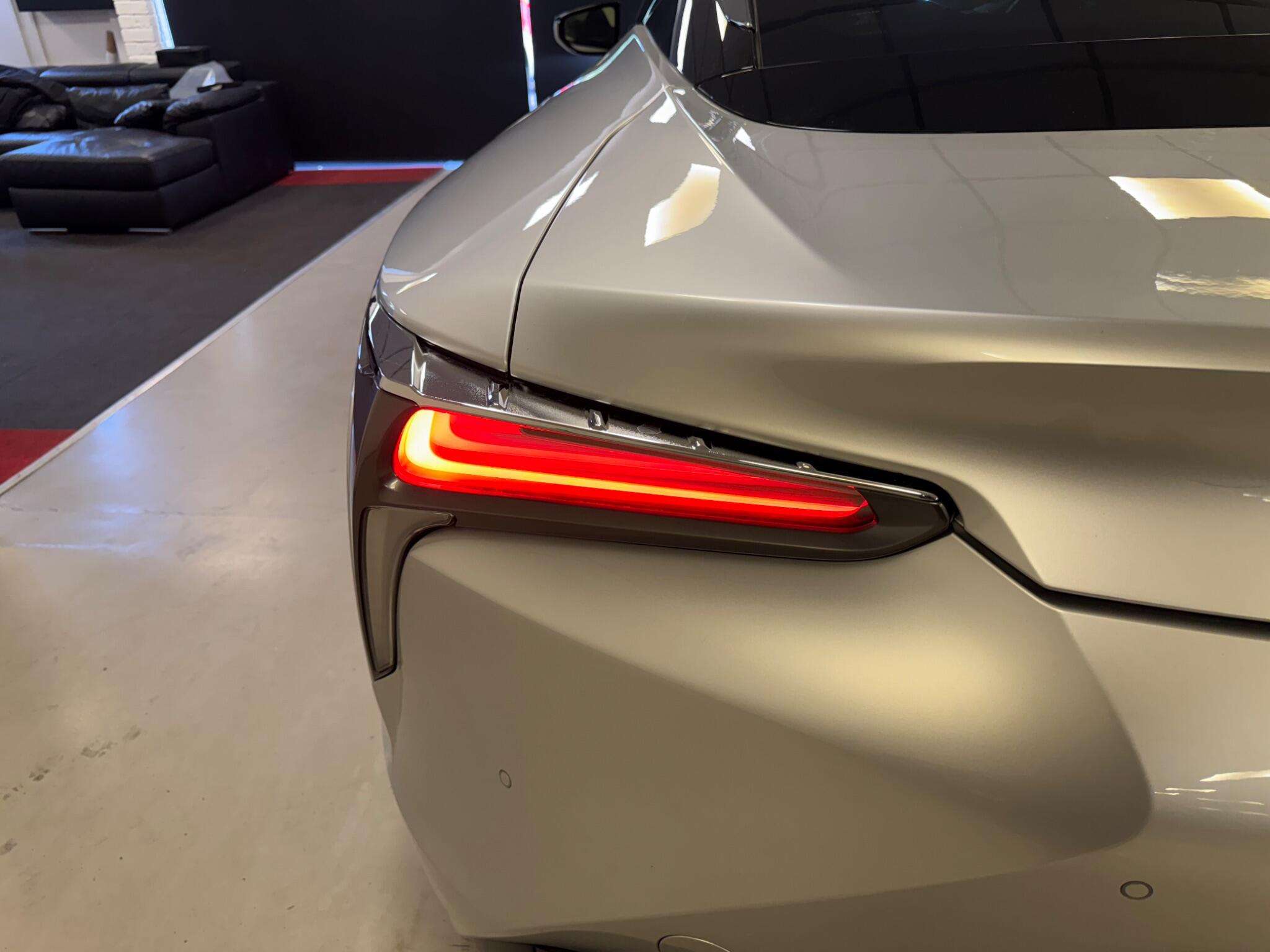 2018 LEXUS LC 2018 LEXUS LC