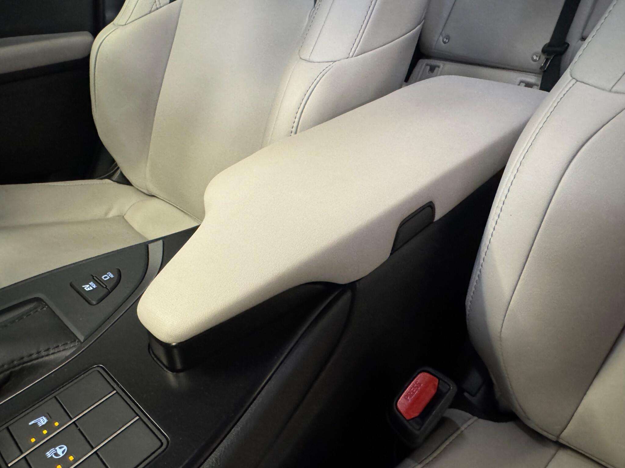2023 LEXUS UX 2023 LEXUS UX