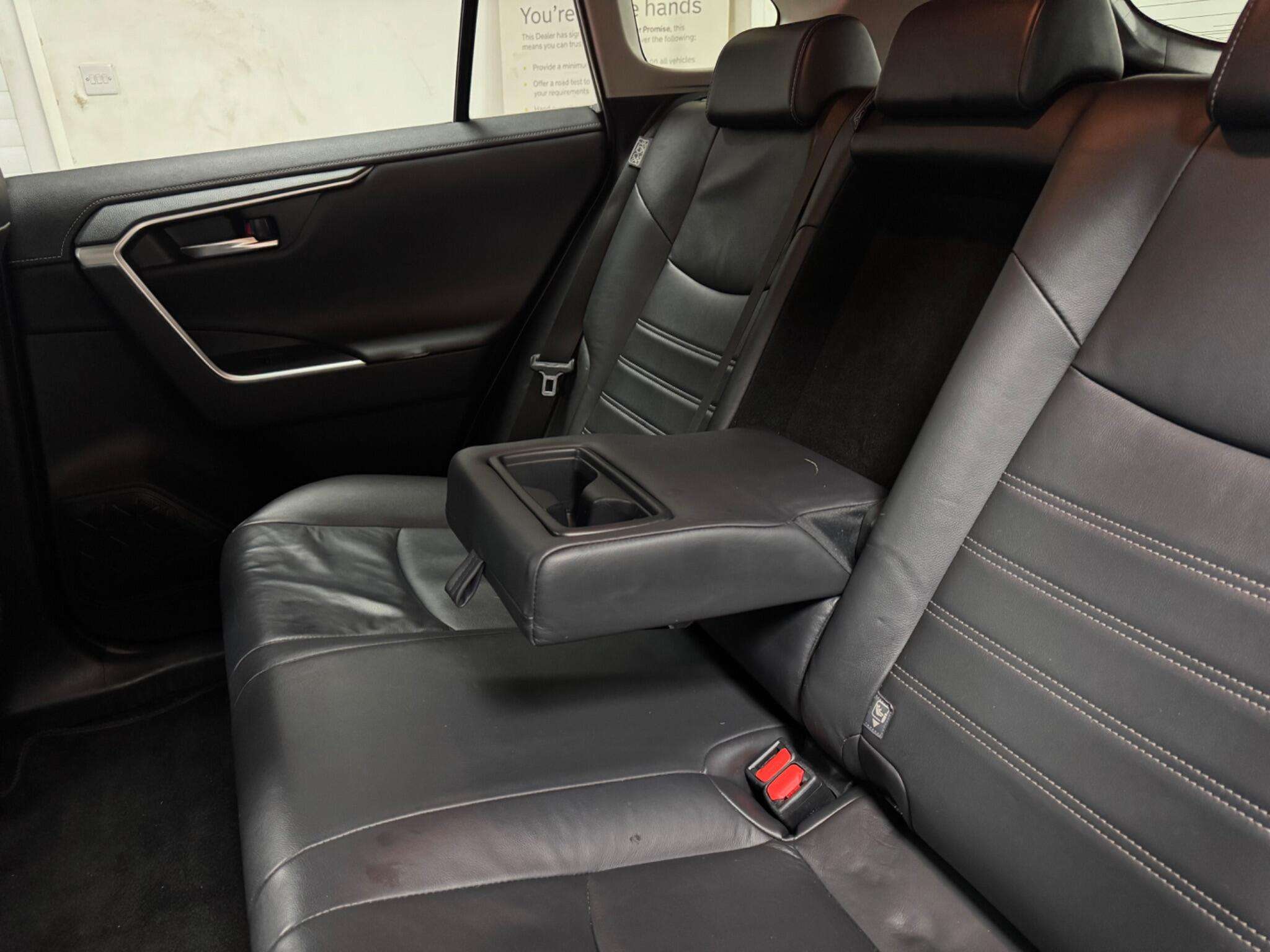 2019 TOYOTA RAV4 2019 TOYOTA RAV4