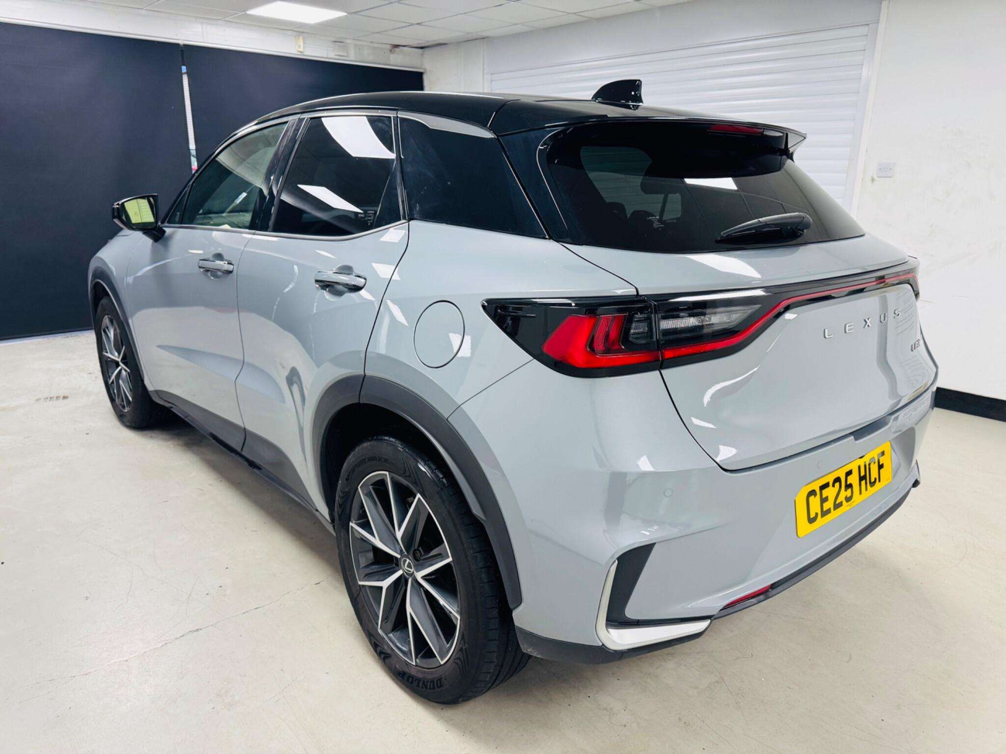 2025 LEXUS LBX 2025 LEXUS LBX