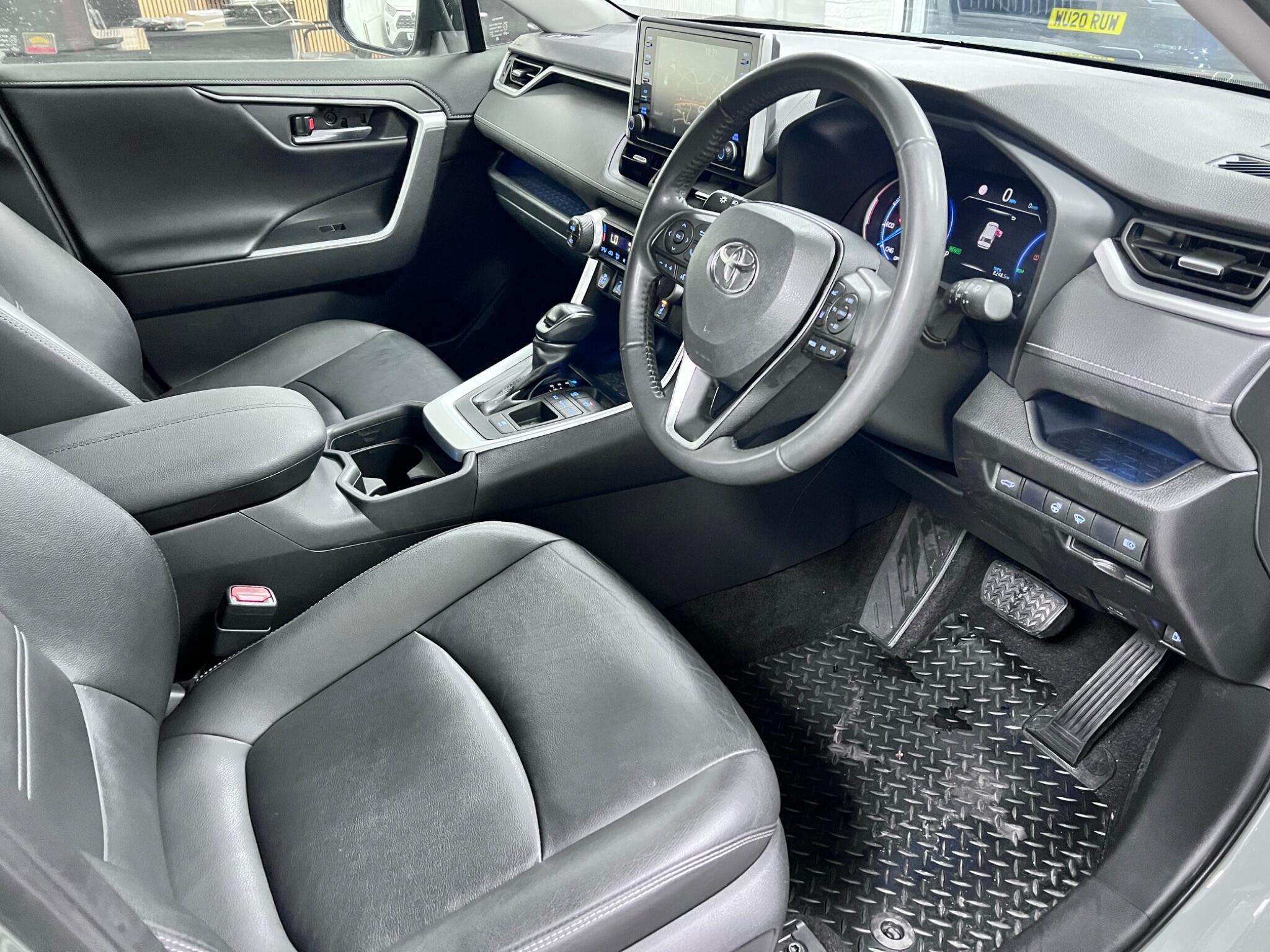 2020 TOYOTA RAV4 2020 TOYOTA RAV4