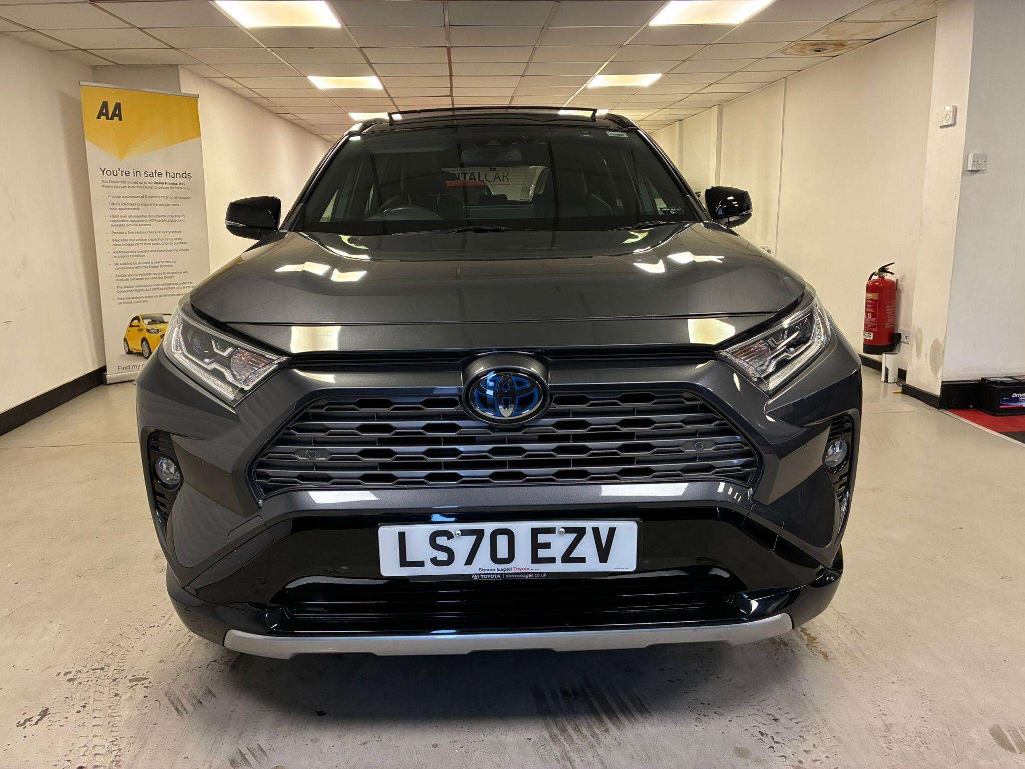 2020 TOYOTA RAV4 2020 TOYOTA RAV4