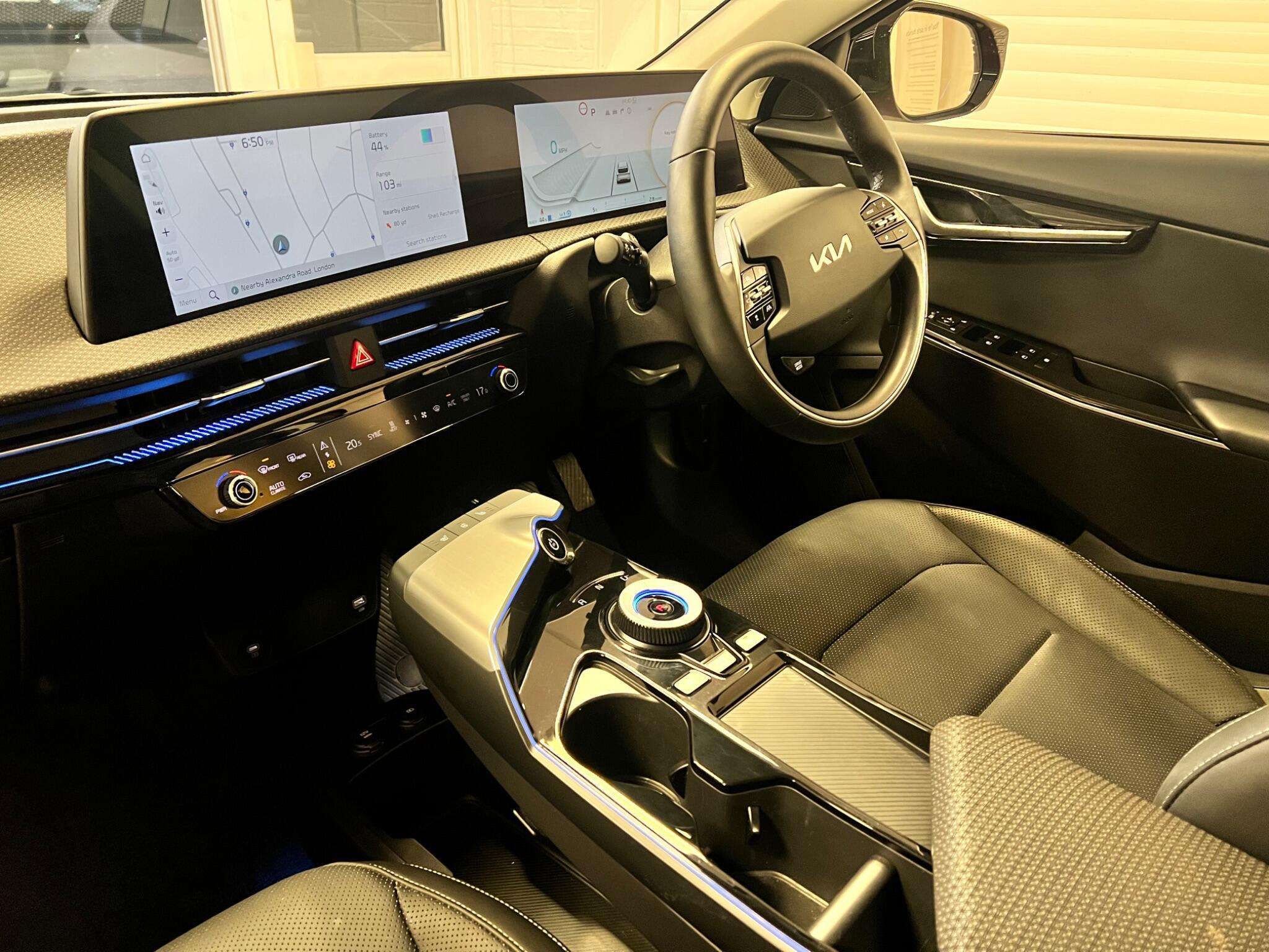 2023 KIA EV6 2023 KIA EV6