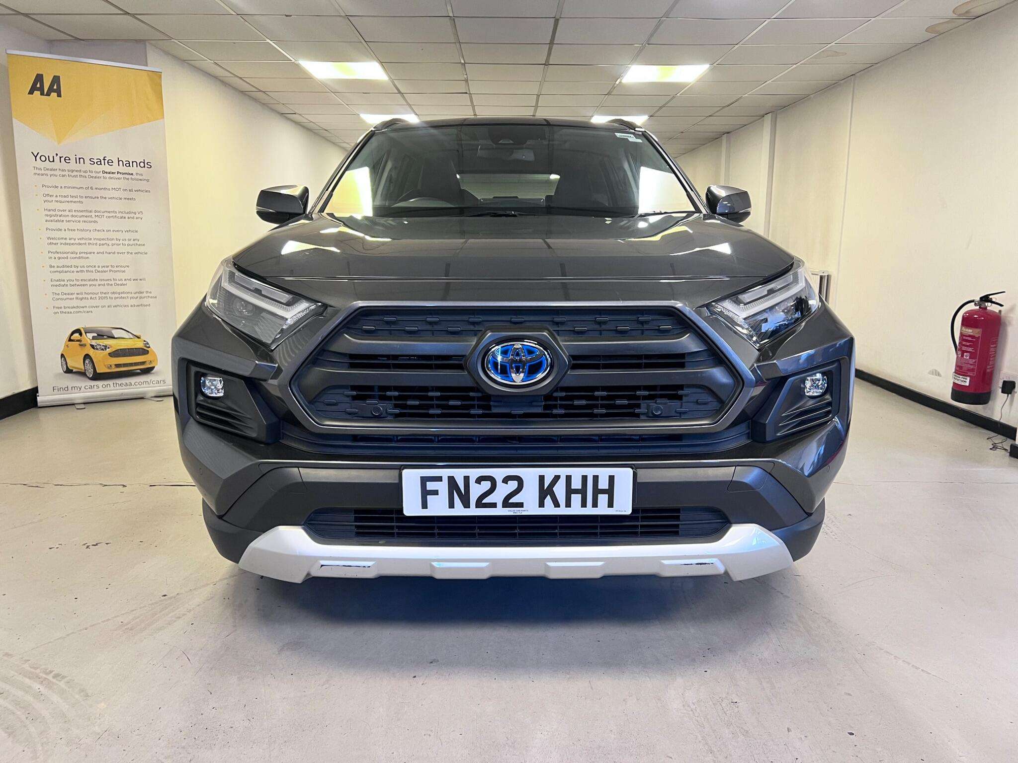A 2022 TOYOTA RAV4 2.5 VVT-h Adventure CVT 4WD Euro 6 (s/s) 5dr A 2022 TOYOTA RAV4 2.5 VVT-h Adventure CVT 4WD Euro 6 (s/s) 5dr