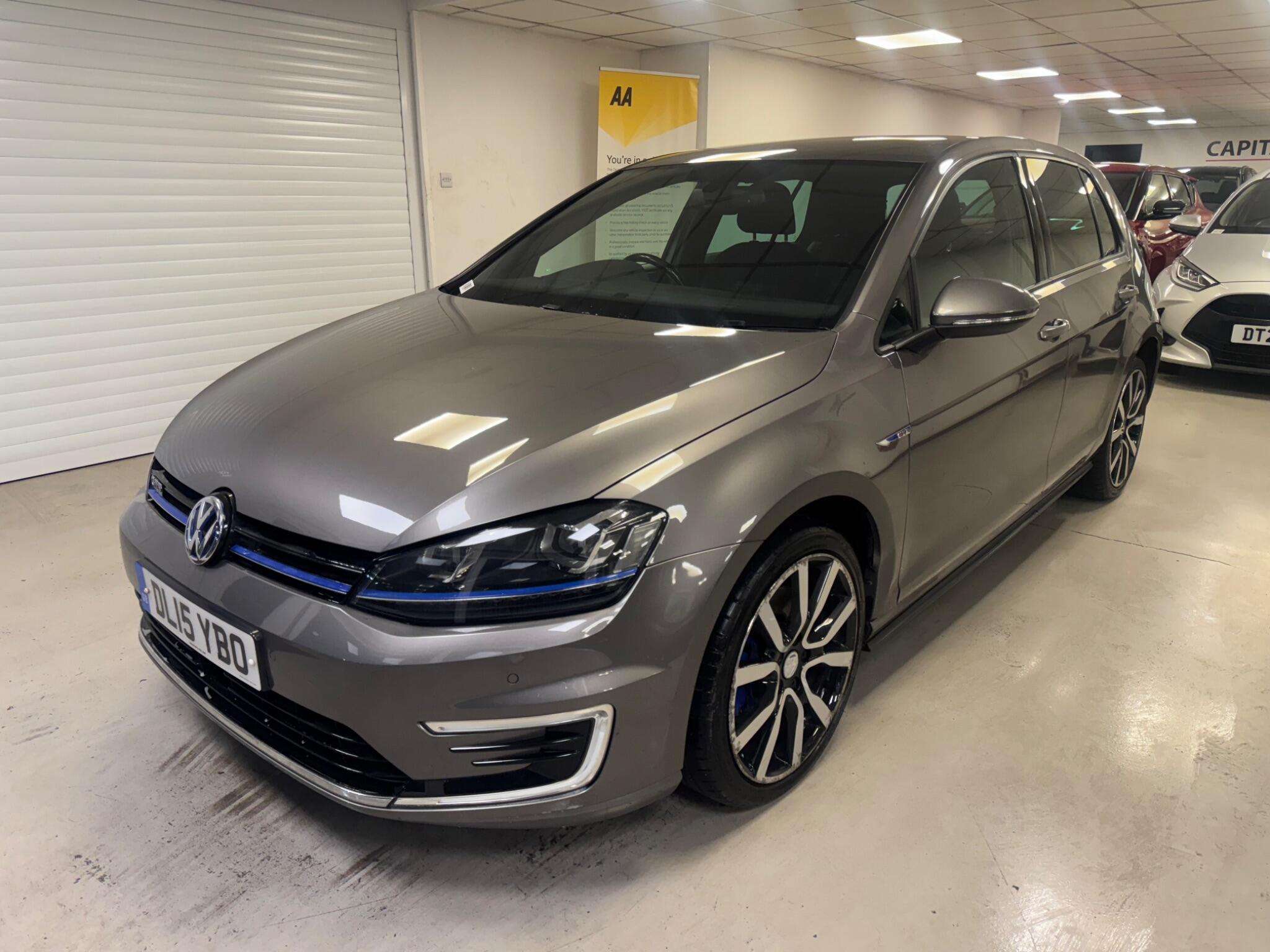 2015 VOLKSWAGEN GOLF 2015 VOLKSWAGEN GOLF