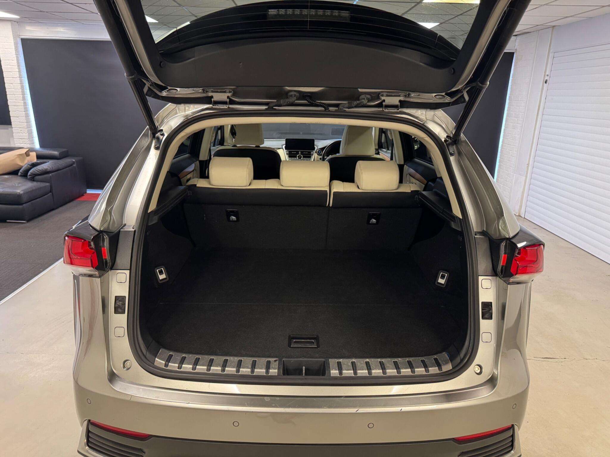 2021 LEXUS NX 2021 LEXUS NX