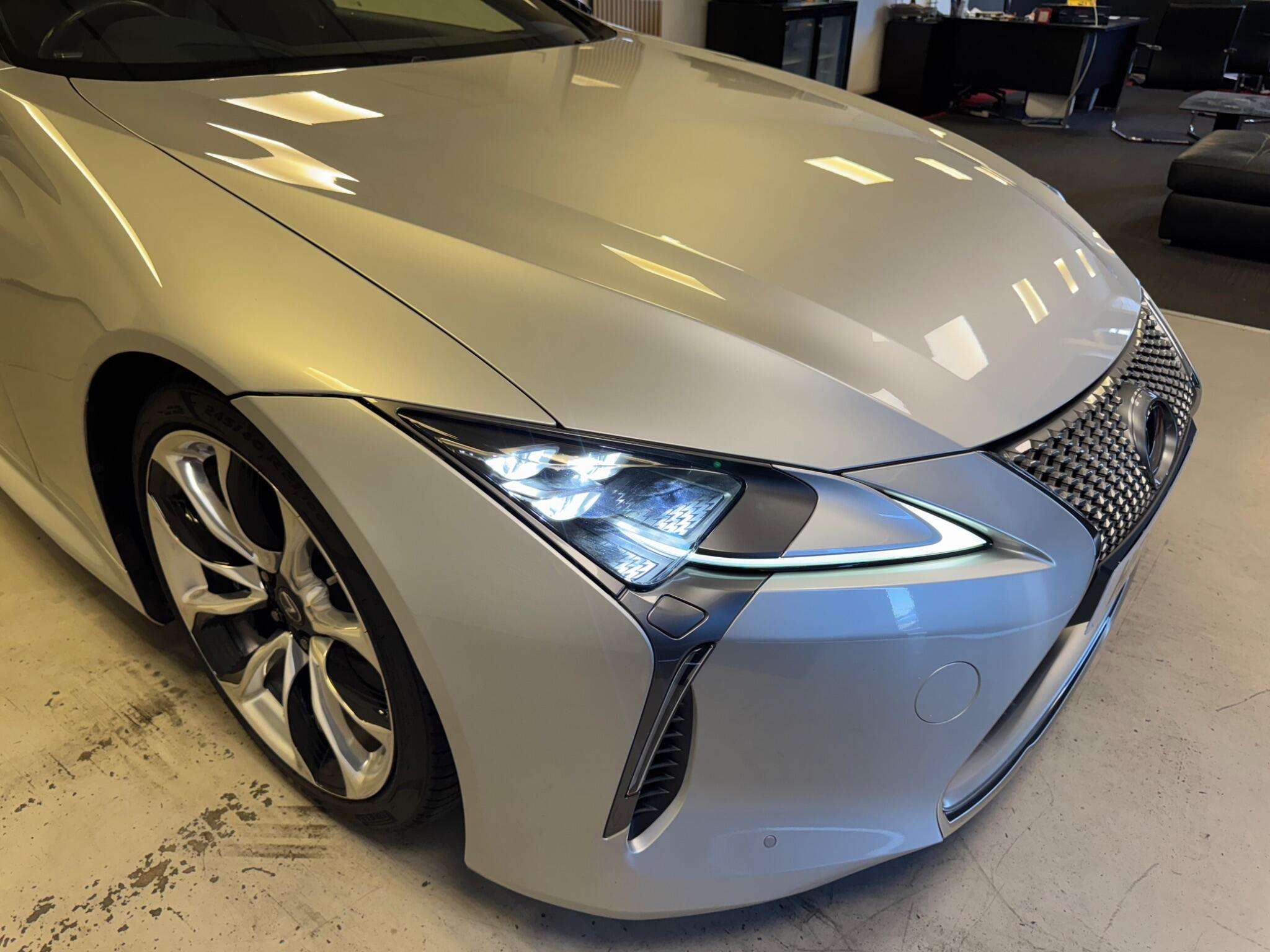 2018 LEXUS LC 2018 LEXUS LC