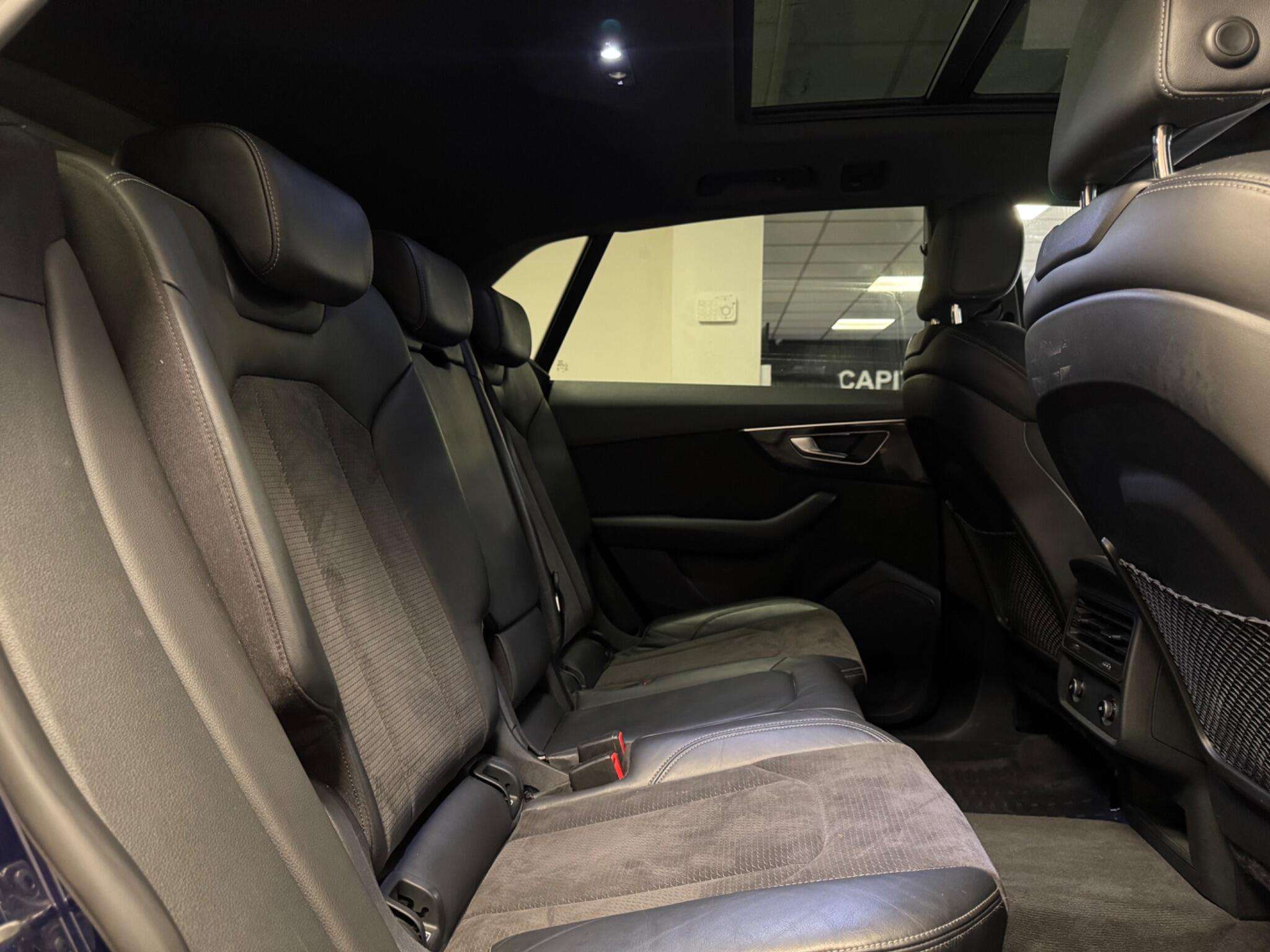 2019 AUDI Q8 2019 AUDI Q8