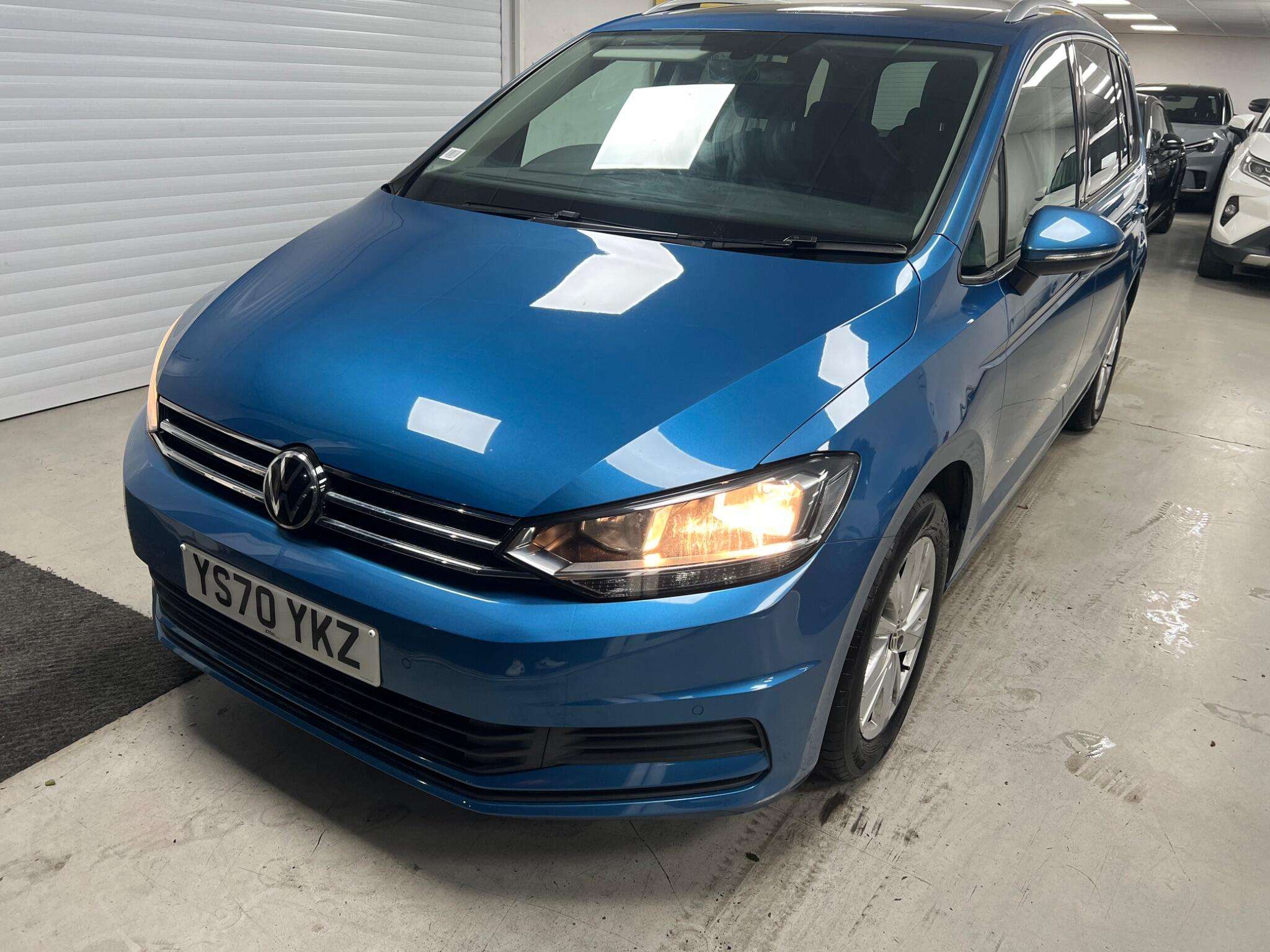 2020 VOLKSWAGEN TOURAN 2020 VOLKSWAGEN TOURAN