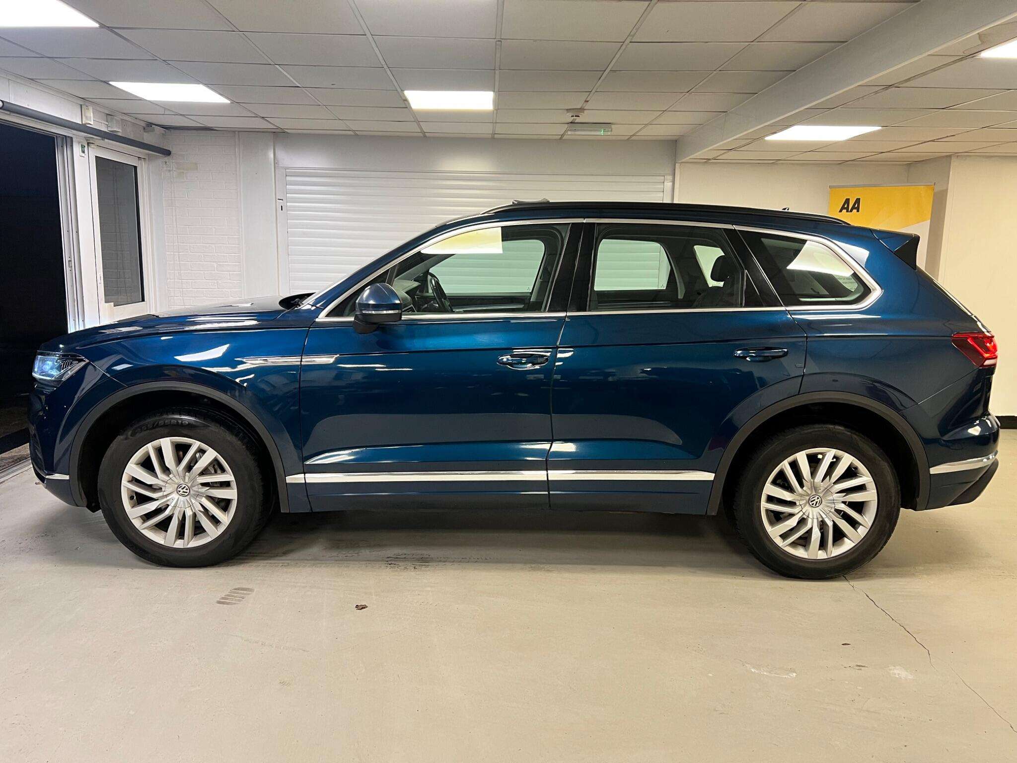 2019 VOLKSWAGEN TOUAREG 2019 VOLKSWAGEN TOUAREG
