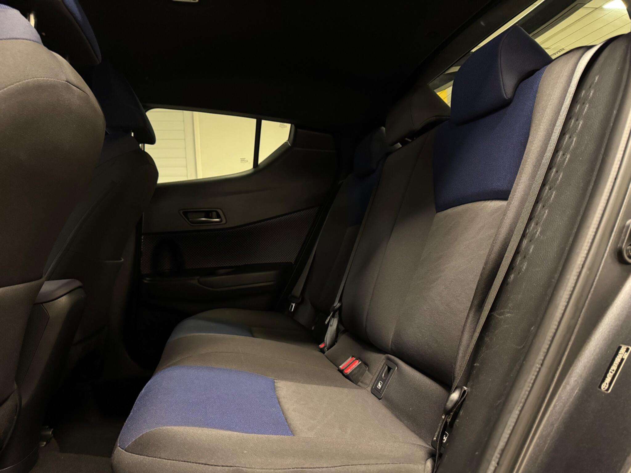 2017 TOYOTA C-HR 2017 TOYOTA C-HR