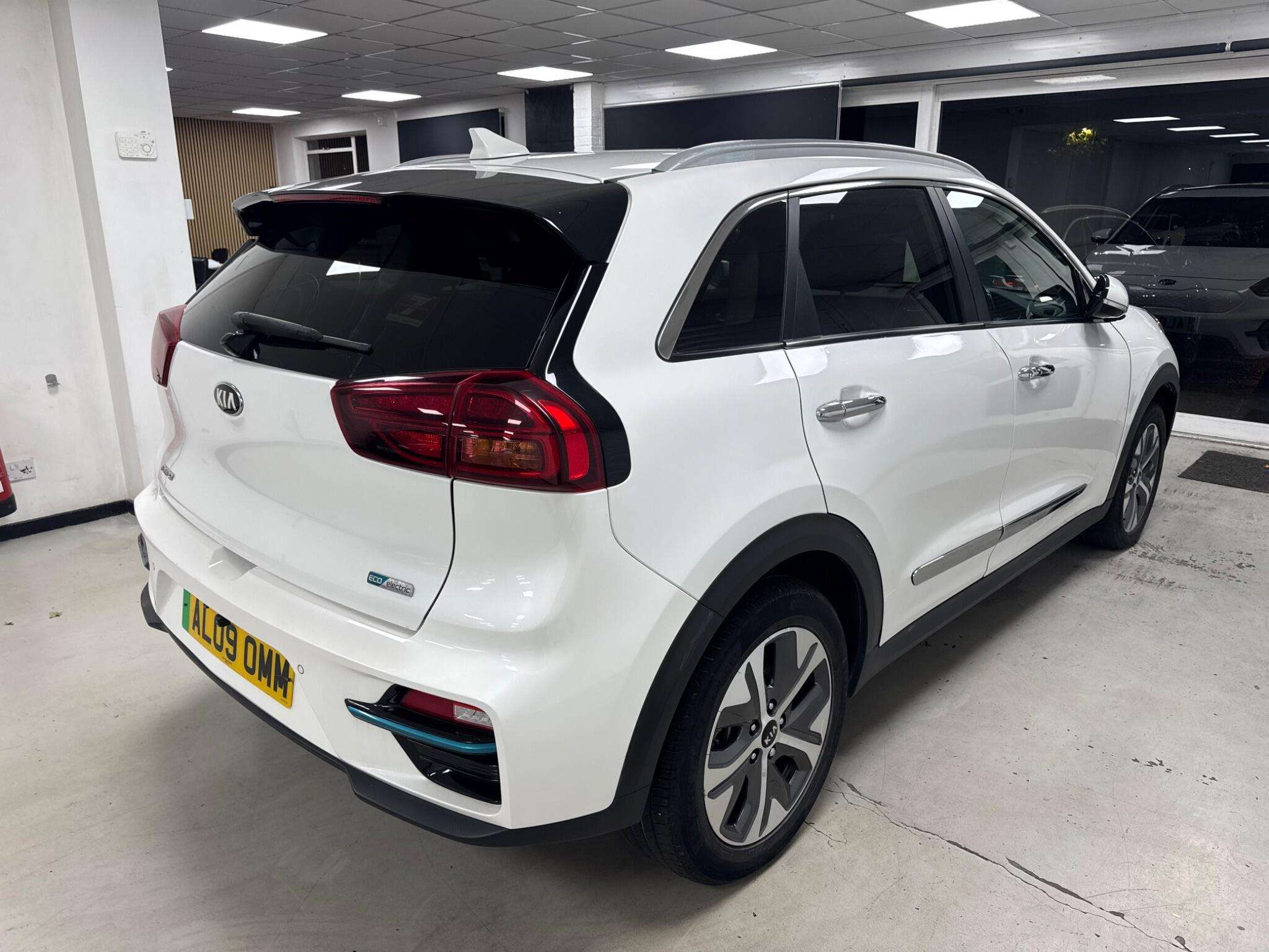 2021 KIA NIRO 2021 KIA NIRO