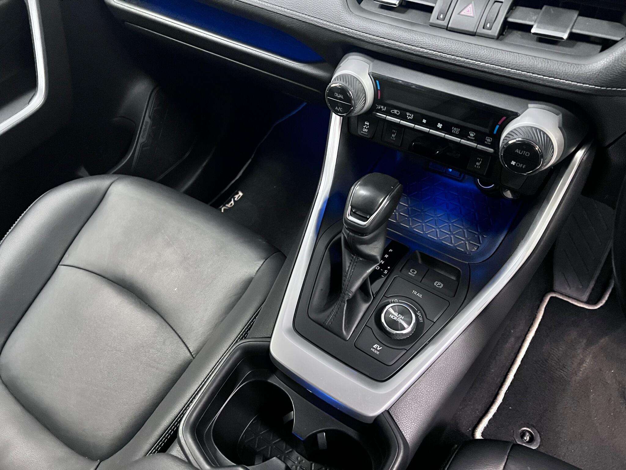 2019 TOYOTA RAV4 2019 TOYOTA RAV4
