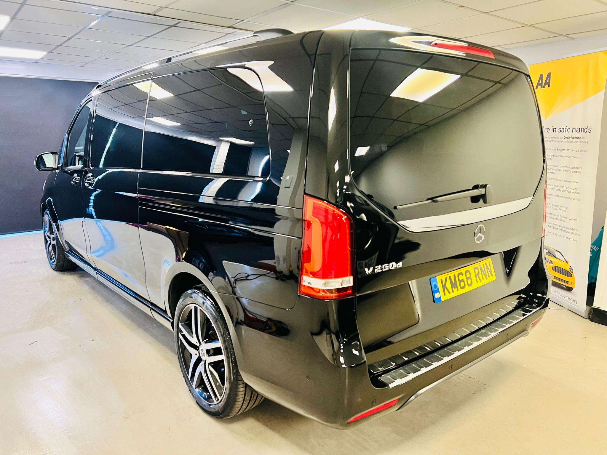A 2018 MERCEDES-BENZ V CLASS 2.2 V250d AMG Line G-Tronic+ Euro 6 (s/s) 5dr 8 Seat XLWB A 2018 MERCEDES-BENZ V CLASS 2.2 V250d AMG Line G-Tronic+ Euro 6 (s/s) 5dr 8 Seat XLWB