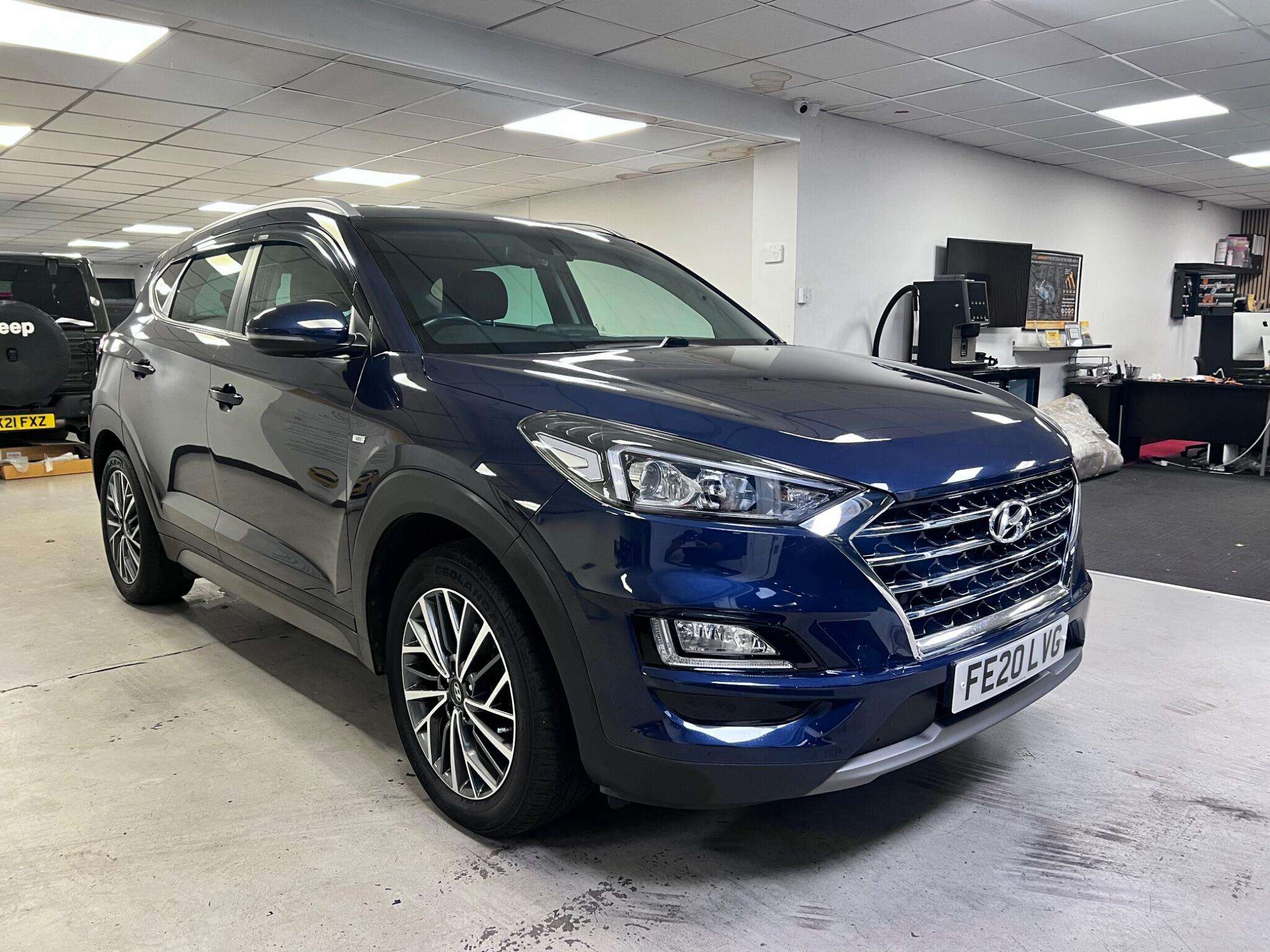 A 2020 HYUNDAI TUCSON 1.6 CRDi MHEV Premium DCT Euro 6 (s/s) 5dr A 2020 HYUNDAI TUCSON 1.6 CRDi MHEV Premium DCT Euro 6 (s/s) 5dr