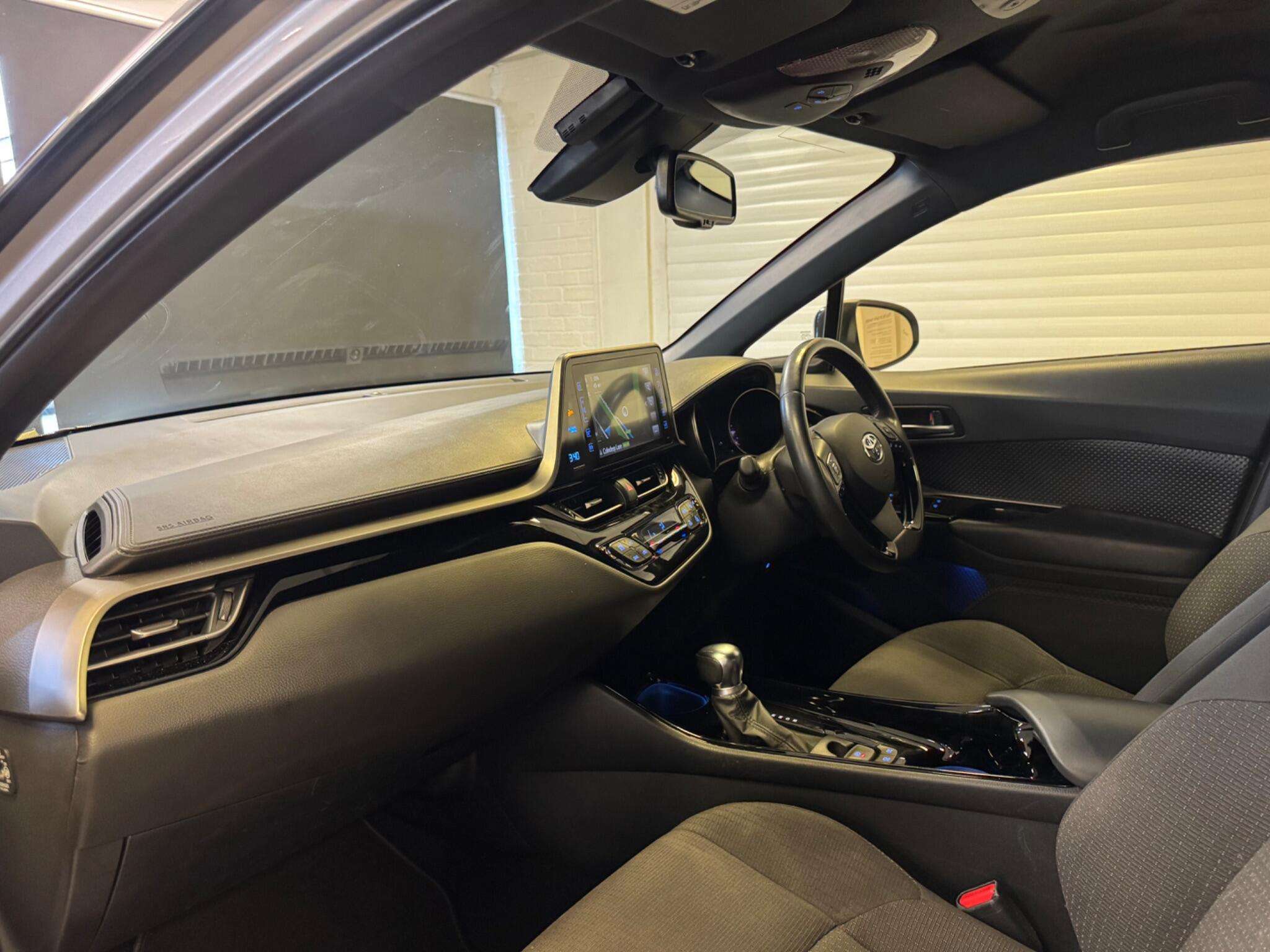 2019 TOYOTA C-HR 2019 TOYOTA C-HR