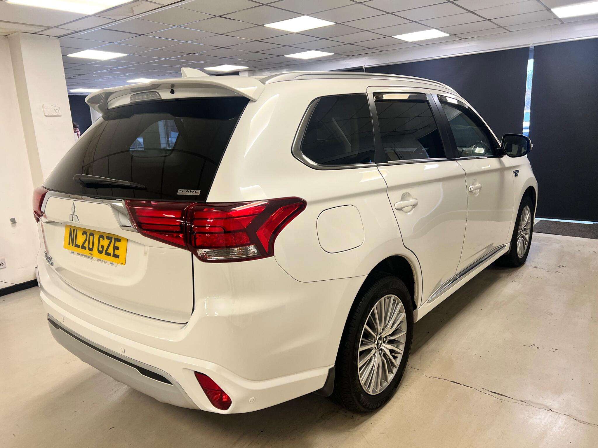 2020 MITSUBISHI OUTLANDER 2020 MITSUBISHI OUTLANDER